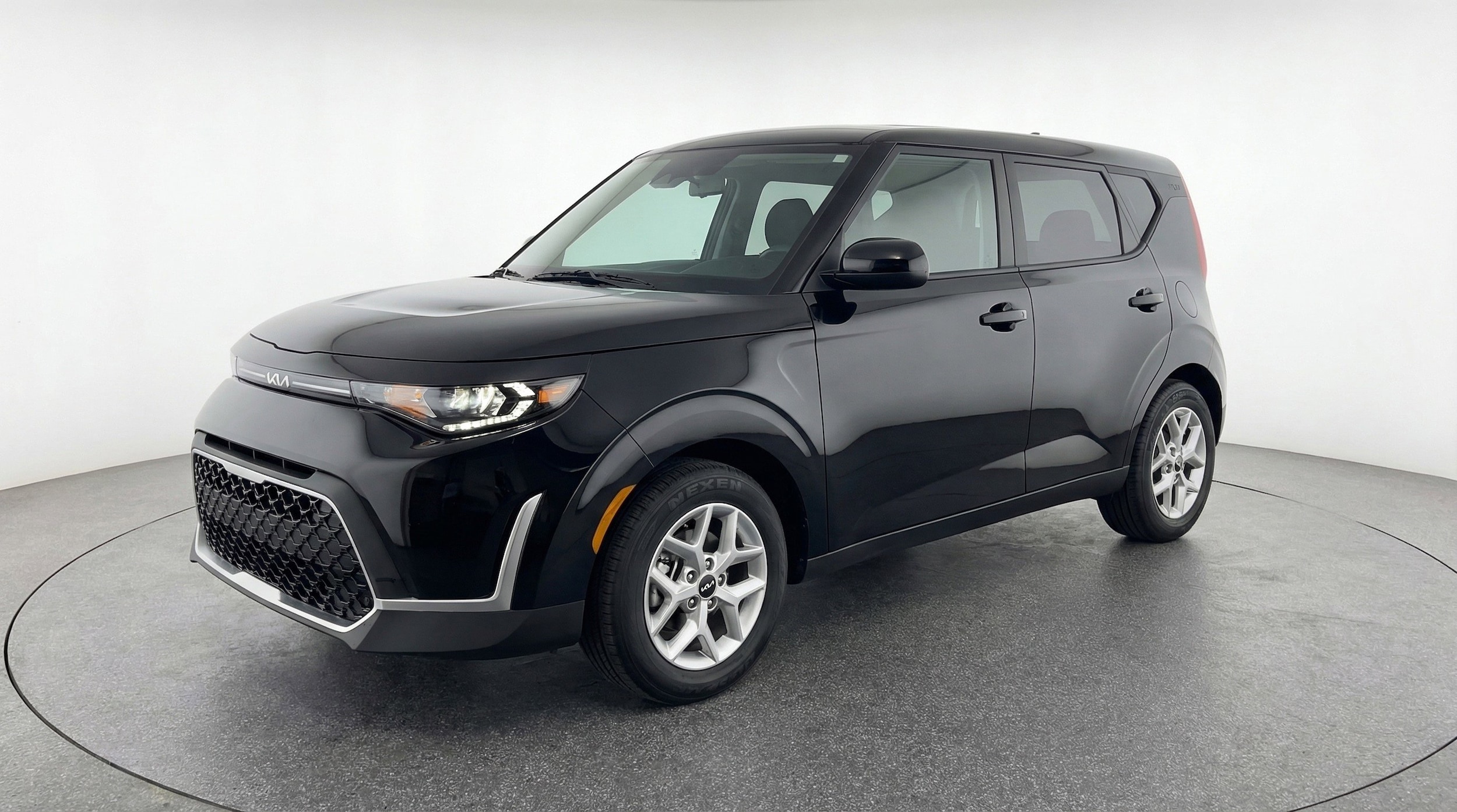 Thumbnail: 2025 Kia Soul - 3