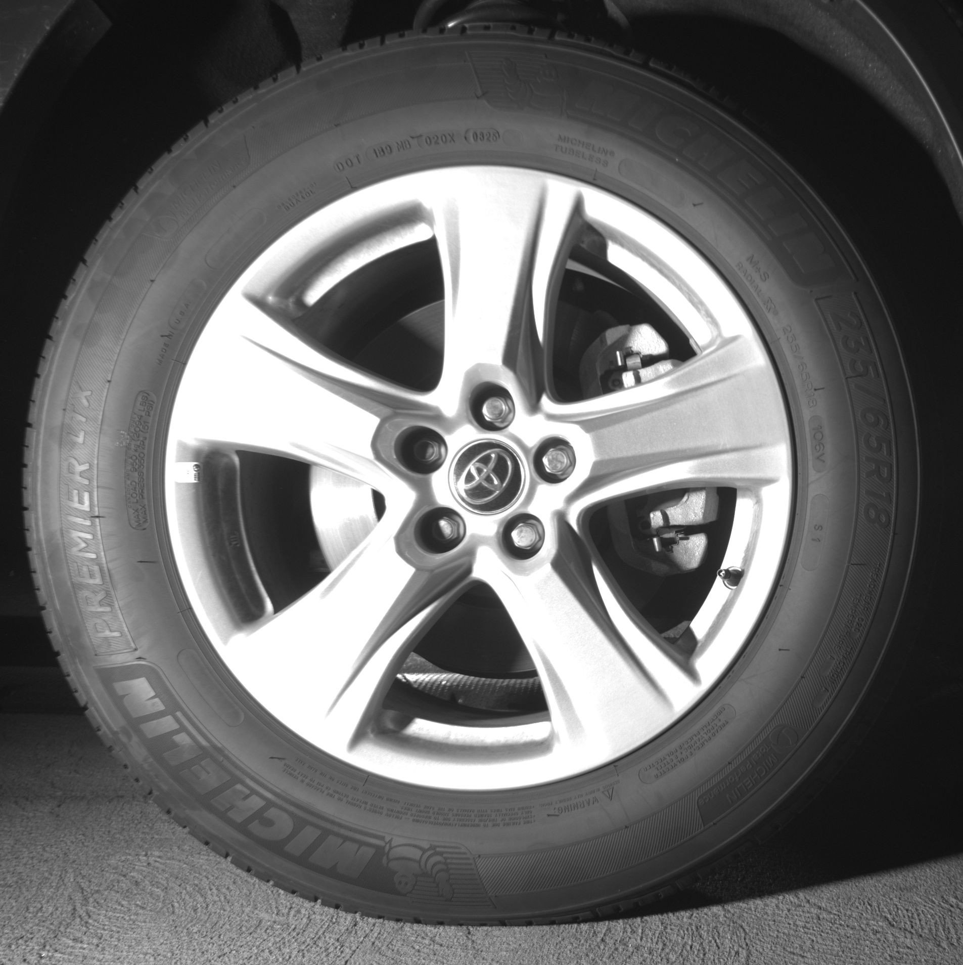 Thumbnail: 2025 Toyota Highlander - 13