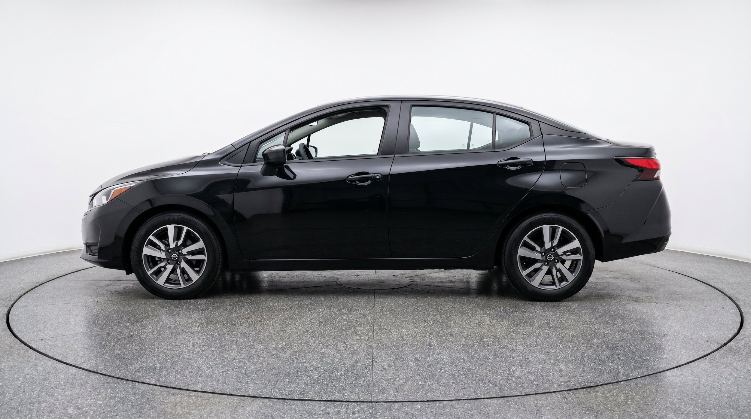 Thumbnail: 2025 Nissan Versa - 5