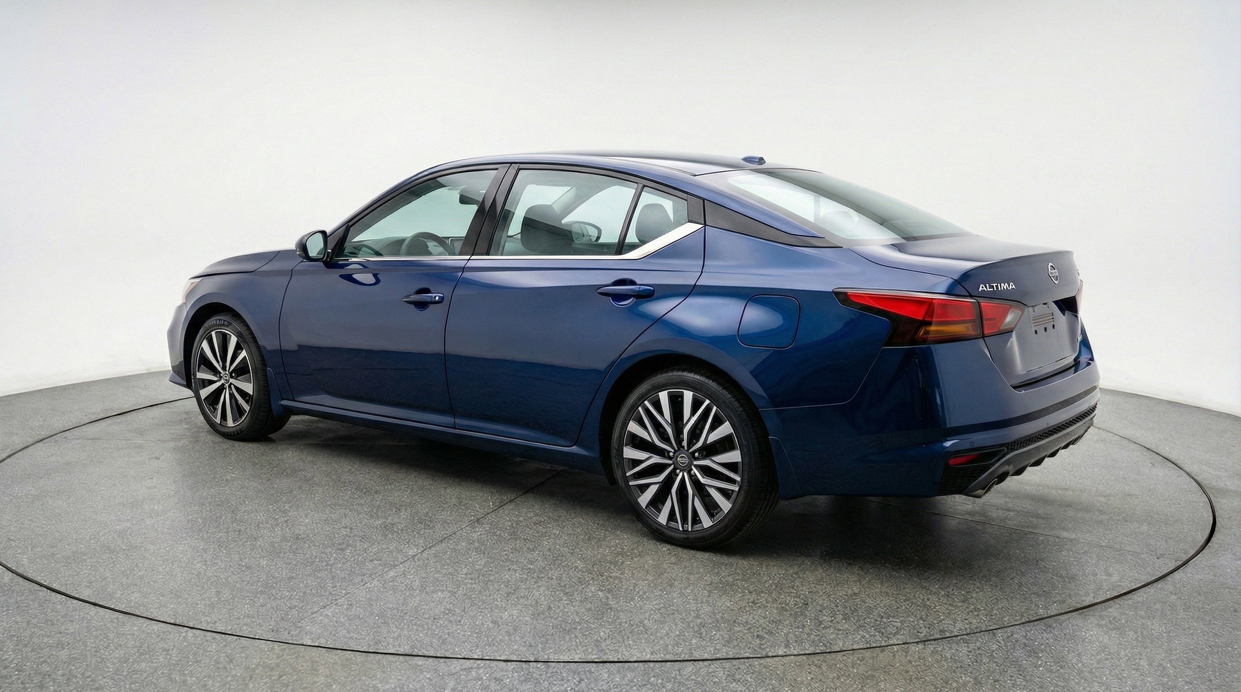 Thumbnail: 2025 Nissan Altima - 6