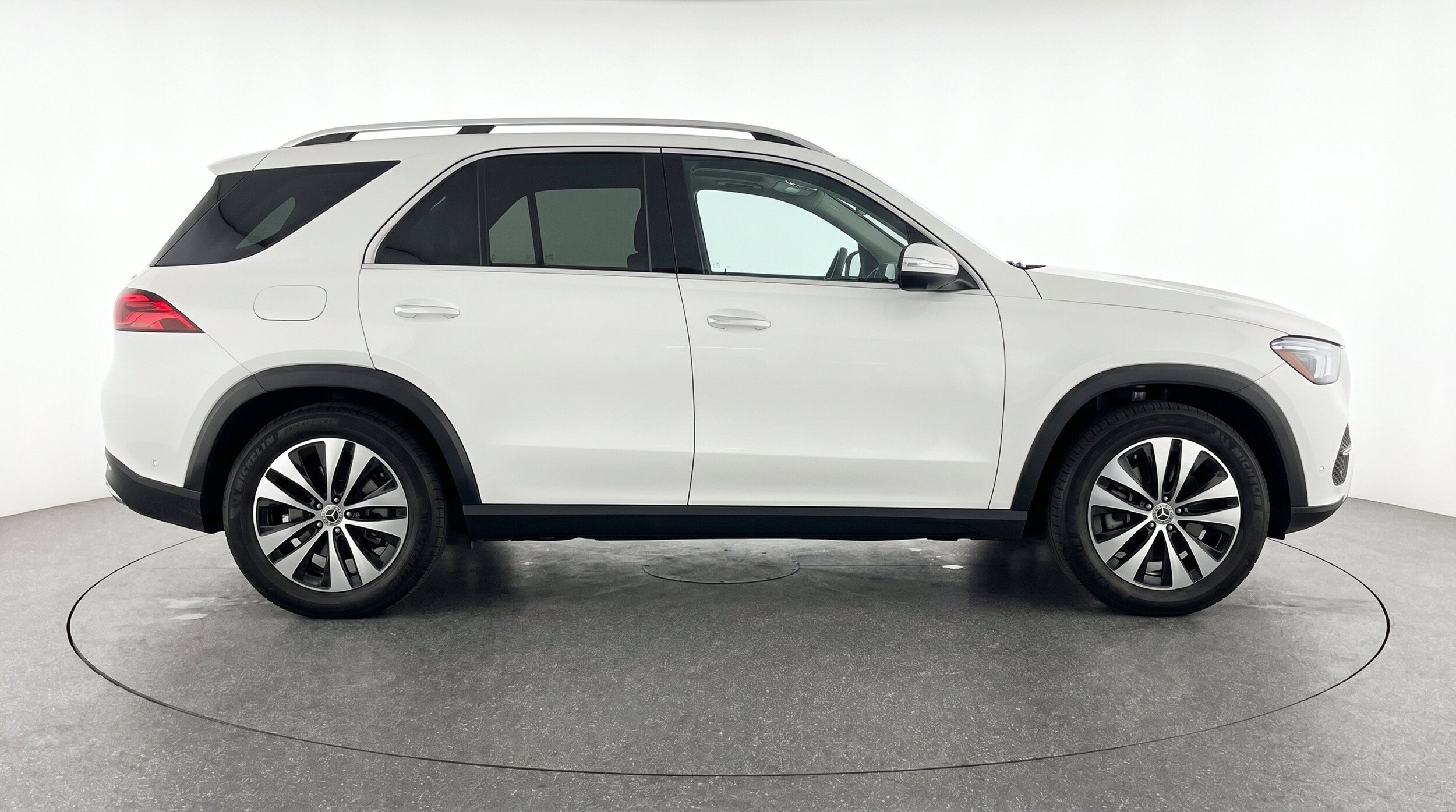 Thumbnail: 2026 Mercedes-Benz GLE - 11