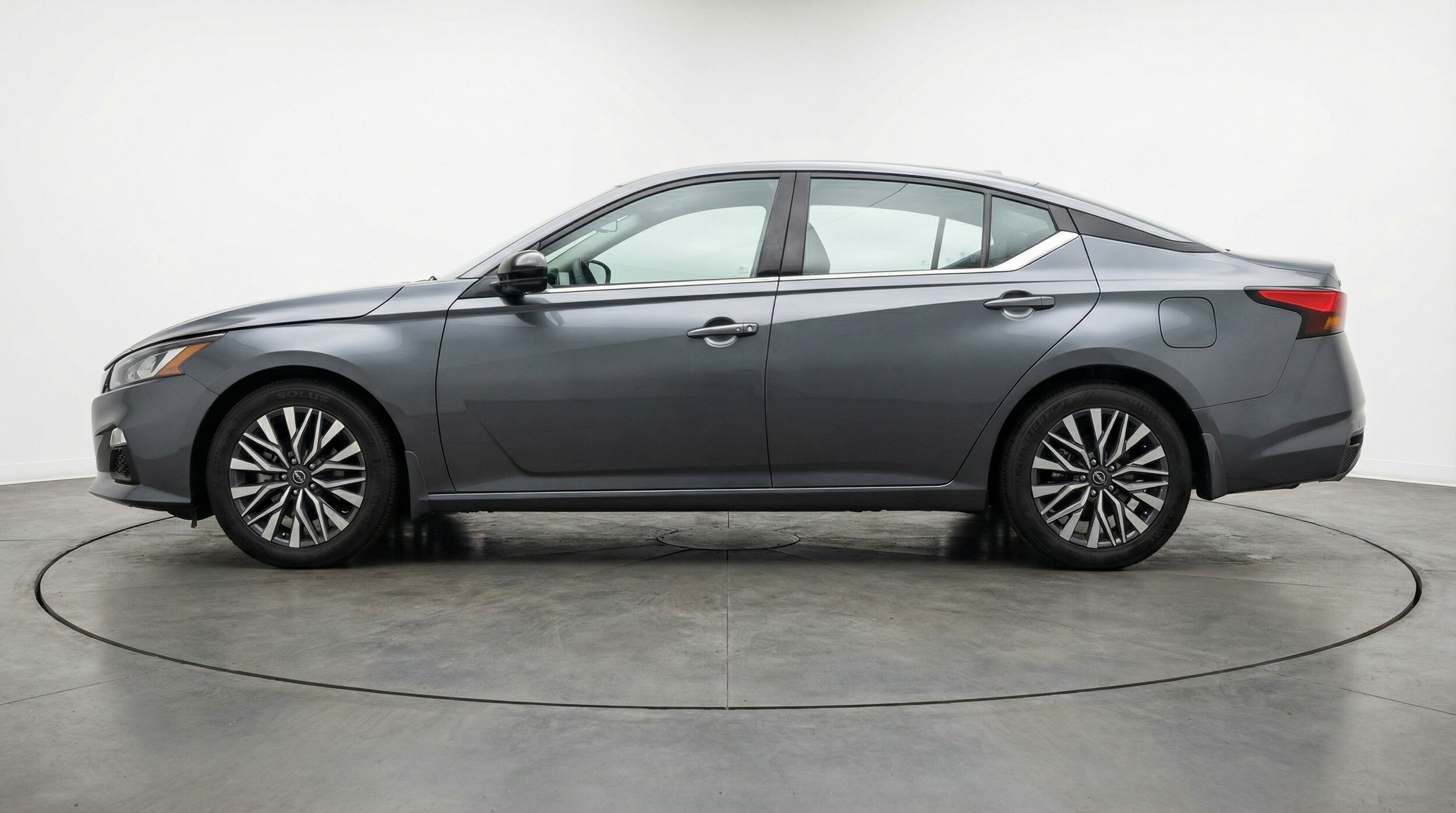 Thumbnail: 2025 Nissan Altima - 4