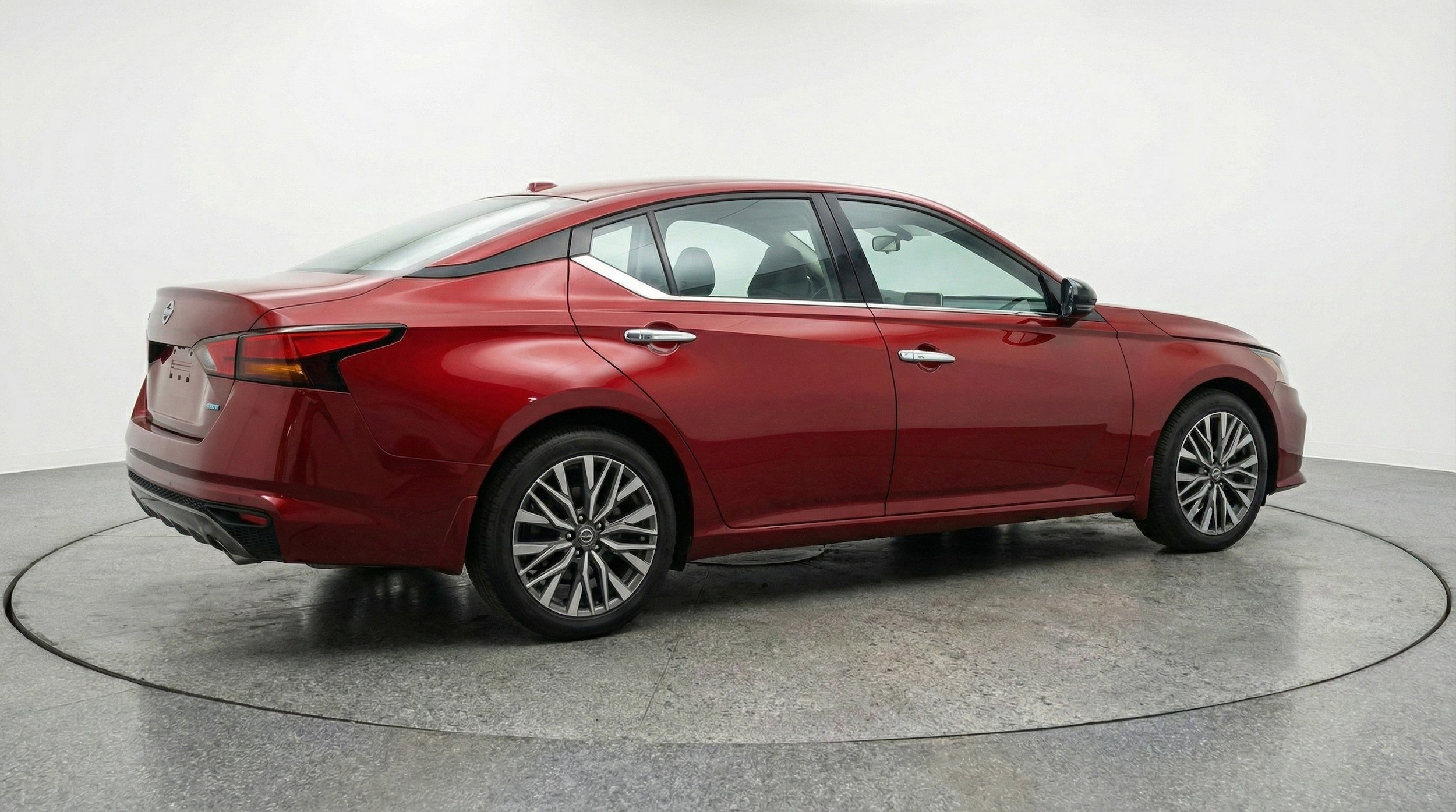 Thumbnail: 2025 Nissan Altima - 9