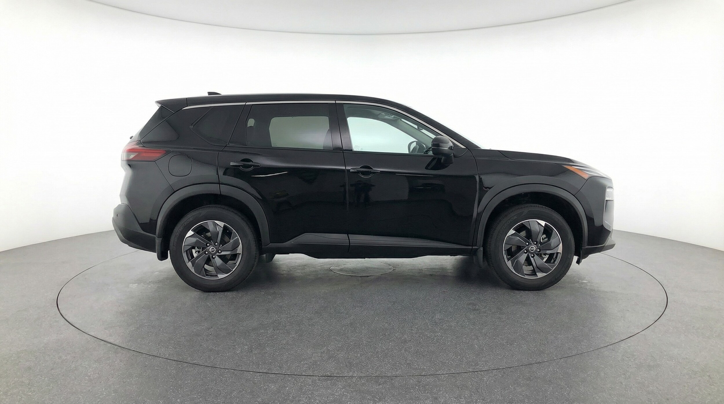 Thumbnail: 2025 Nissan Rogue - 8