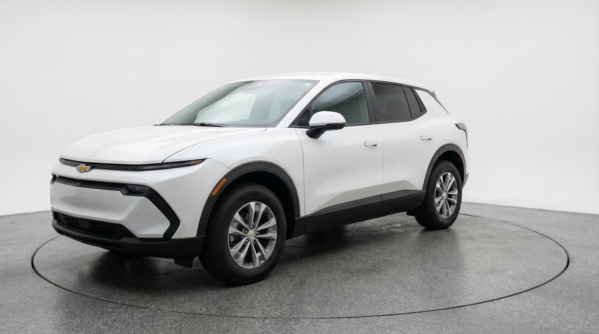 Thumbnail: 2025 Chevrolet Equinox - 3