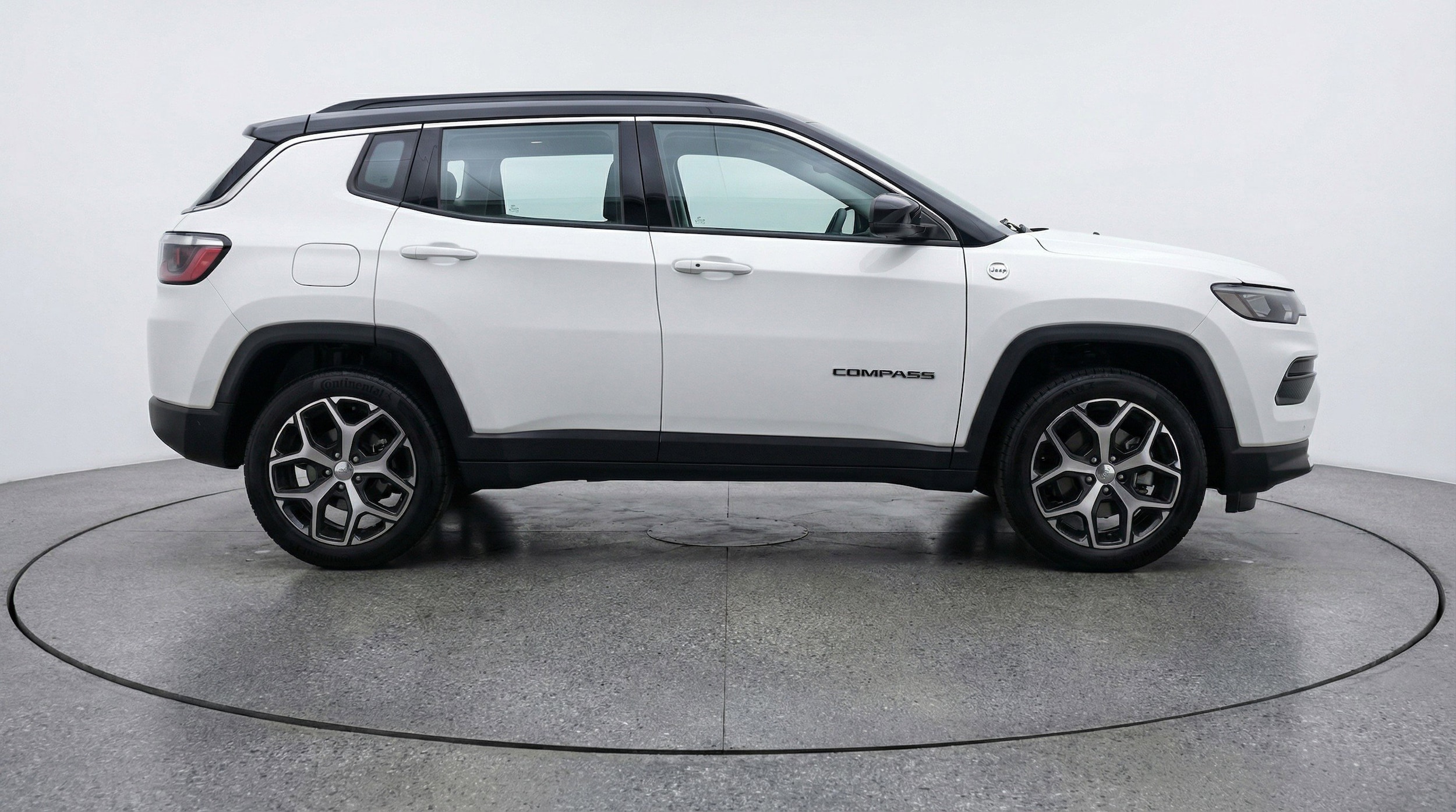 Thumbnail: 2025 Jeep Compass - 11