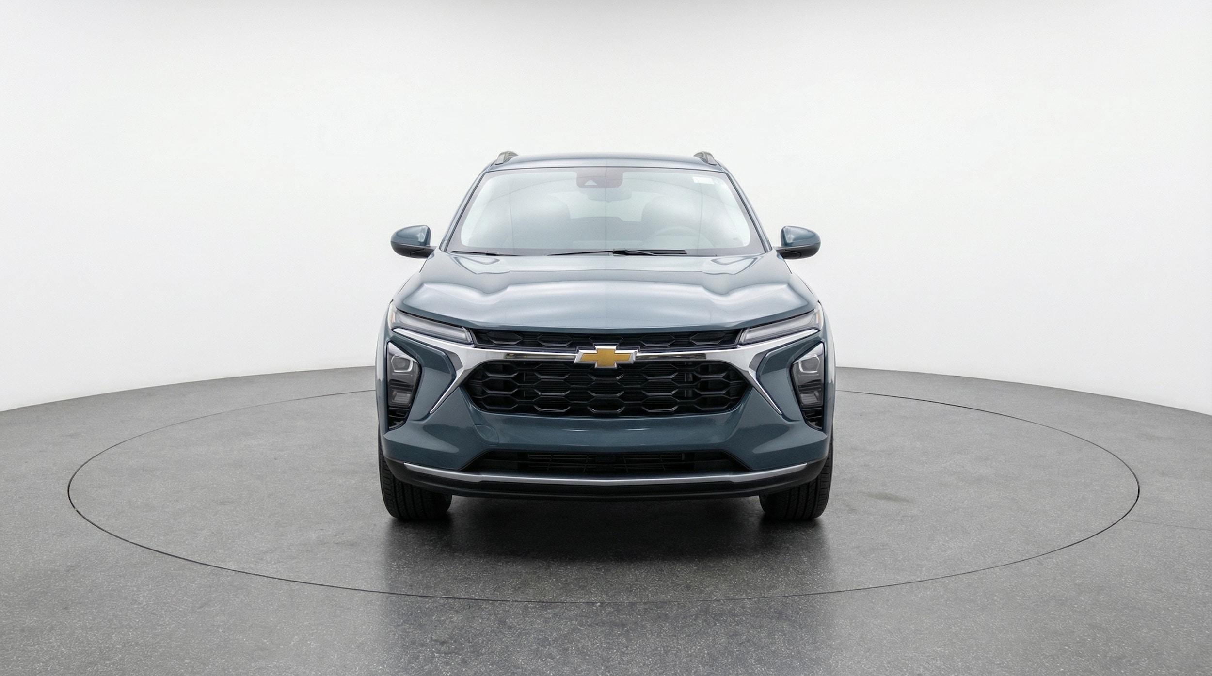Thumbnail: 2025 Chevrolet Trax - 2