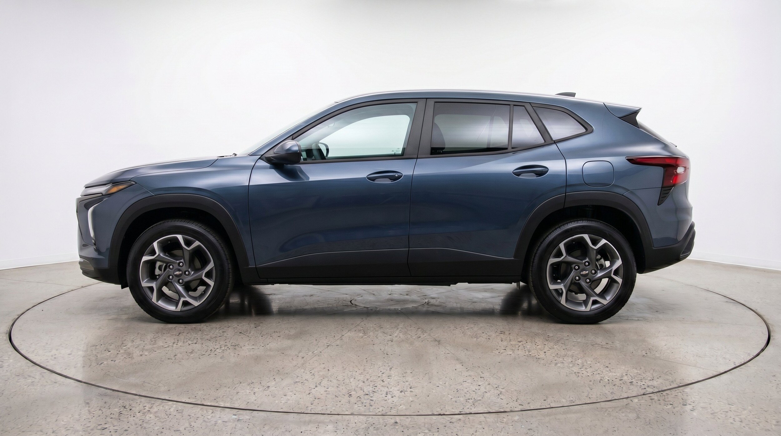 Thumbnail: 2025 Chevrolet Trax - 5
