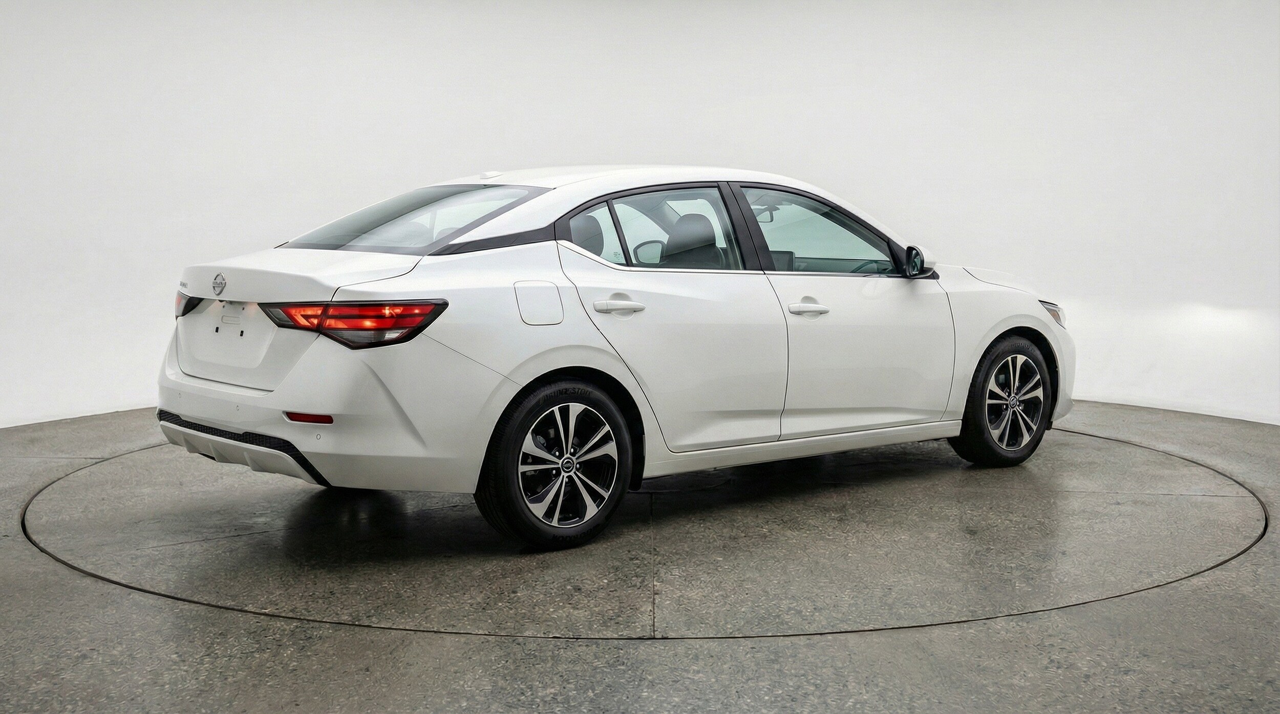 Thumbnail: 2025 Nissan Sentra - 9