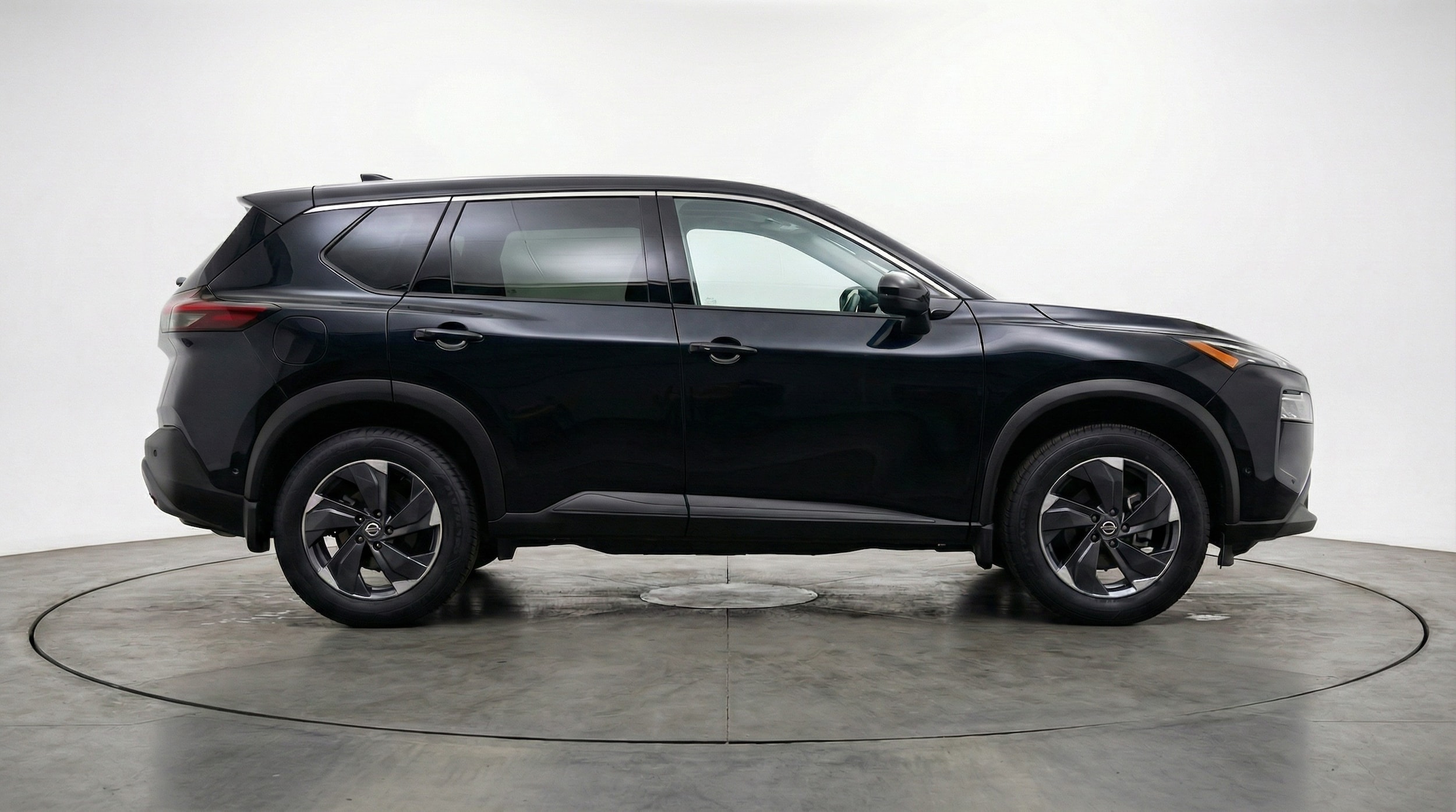 Thumbnail: 2025 Nissan Rogue - 8