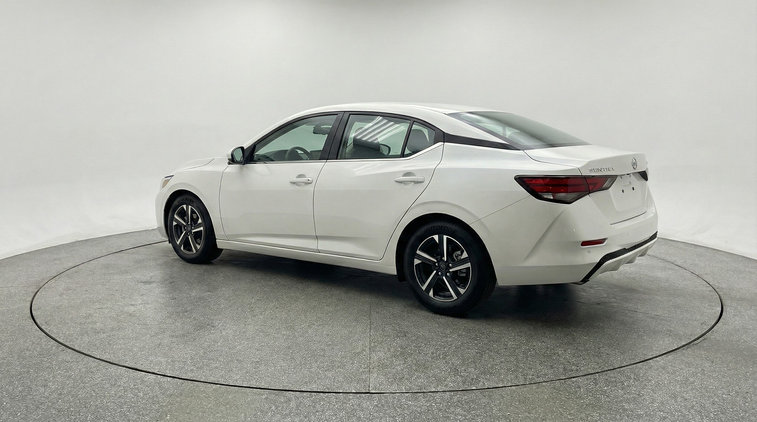 Thumbnail: 2025 Nissan Sentra - 5