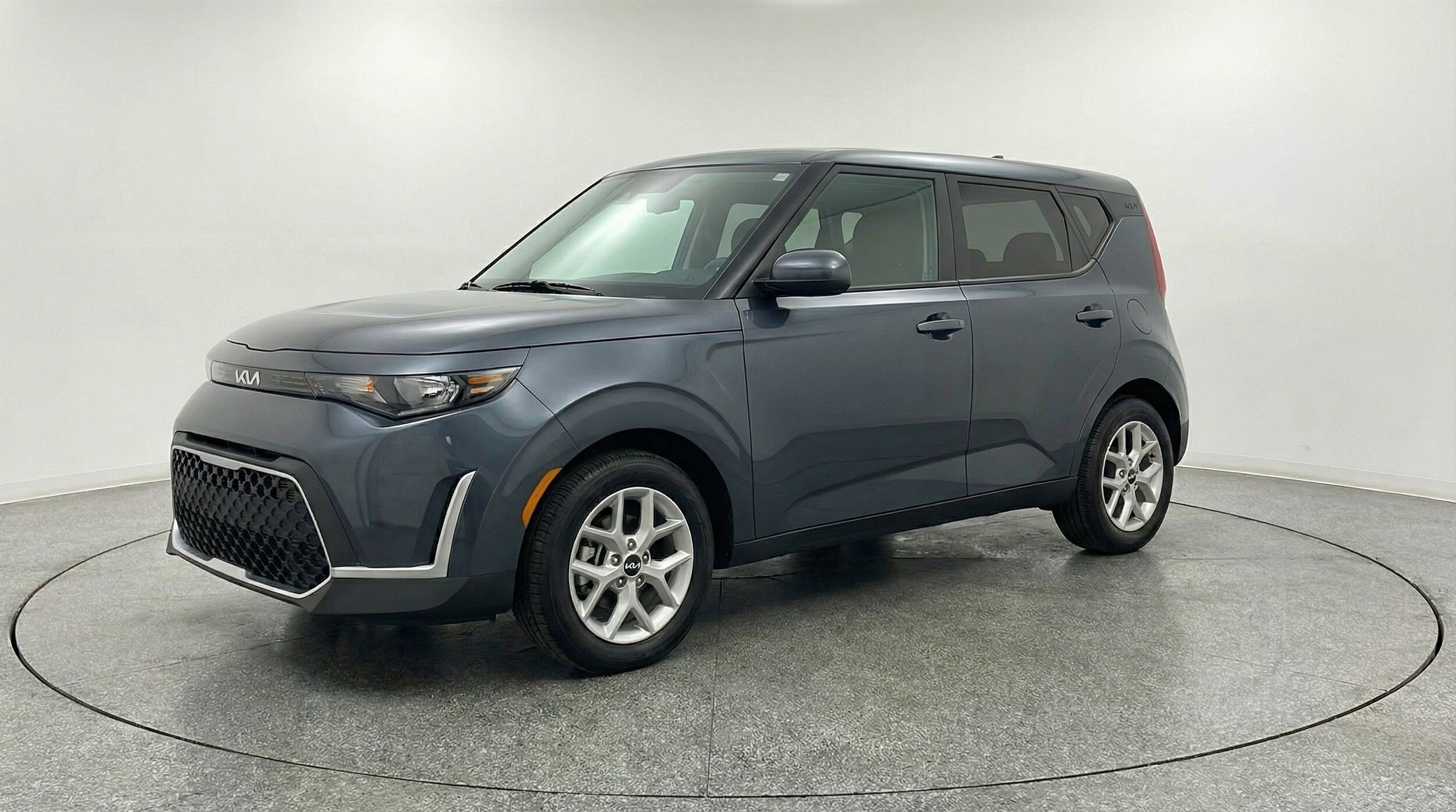 Thumbnail: 2025 Kia Soul - 3