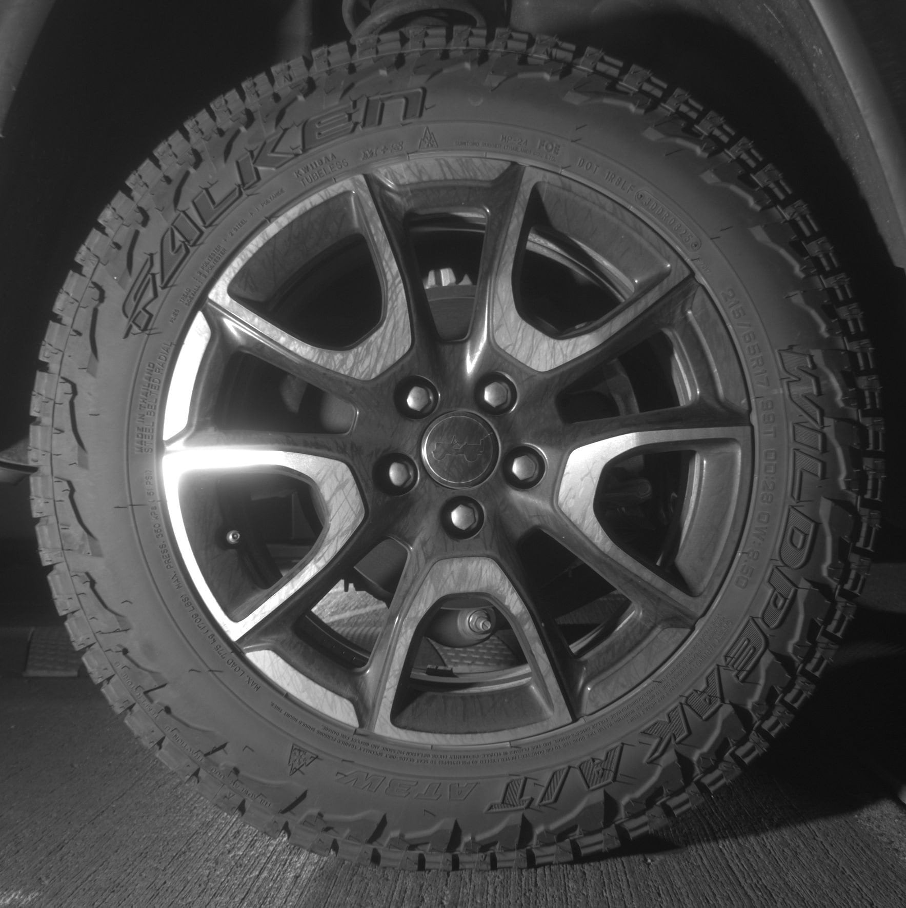 Thumbnail: 2025 Jeep Compass - 15