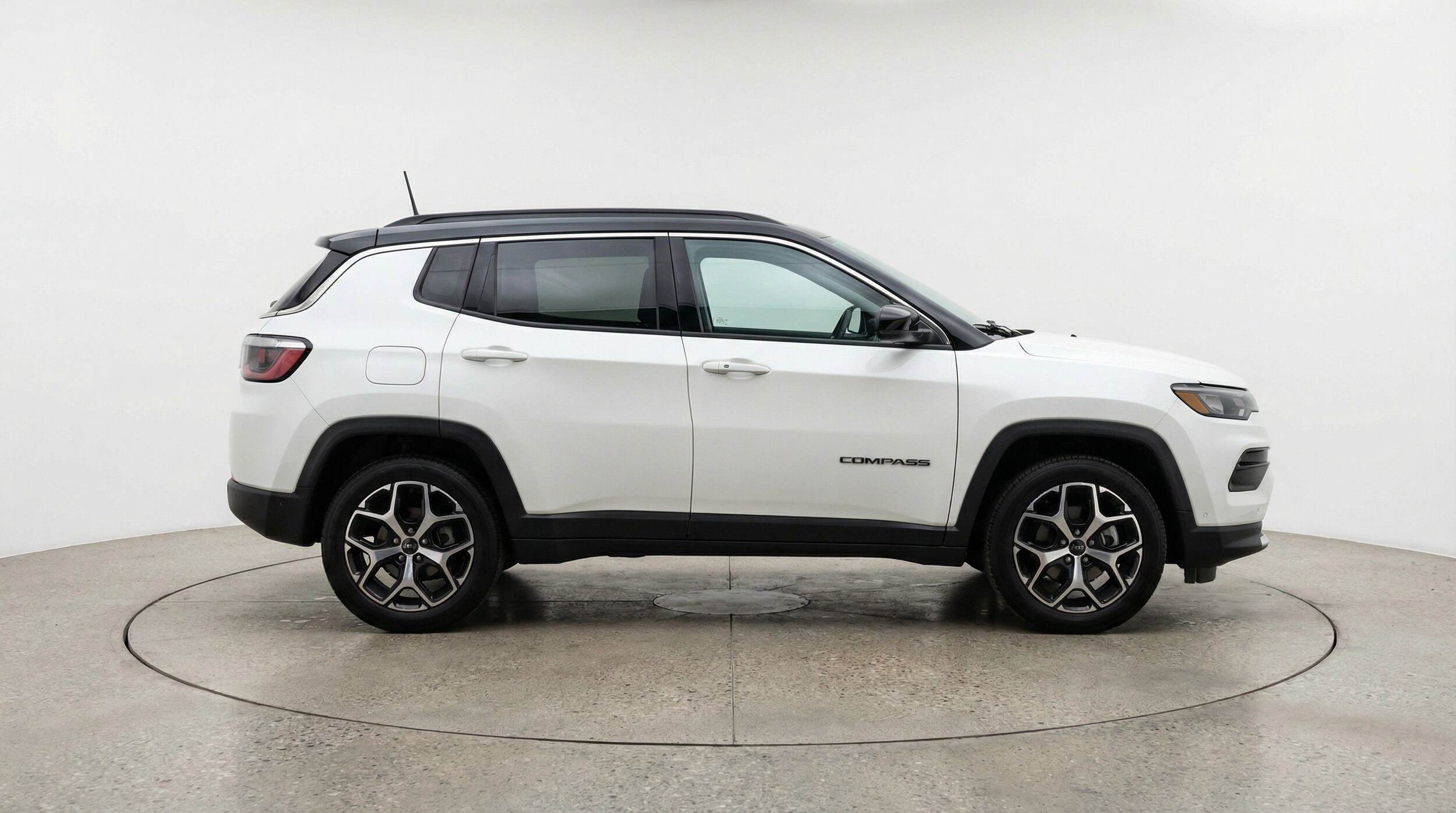 Thumbnail: 2025 Jeep Compass - 11