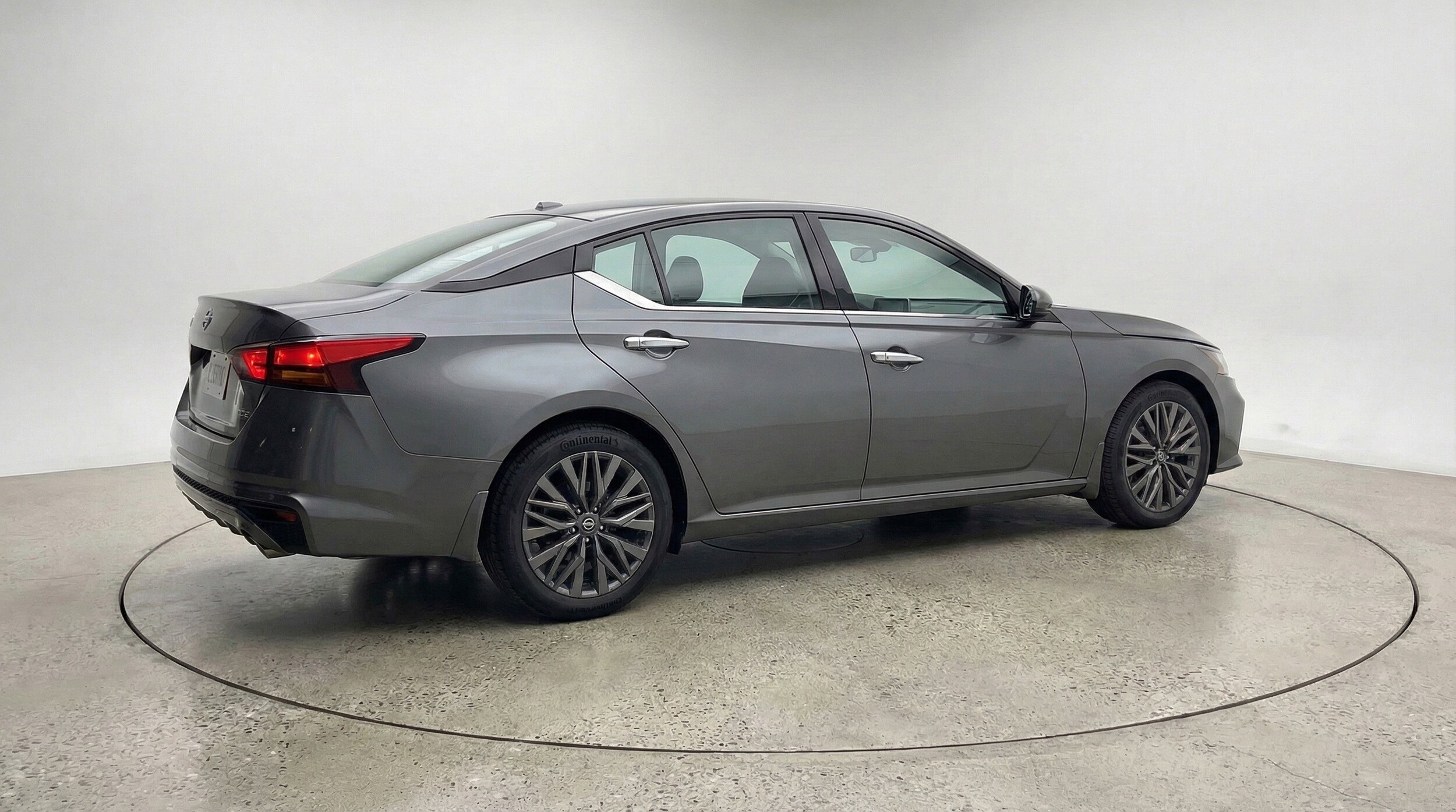 Thumbnail: 2025 Nissan Altima - 9