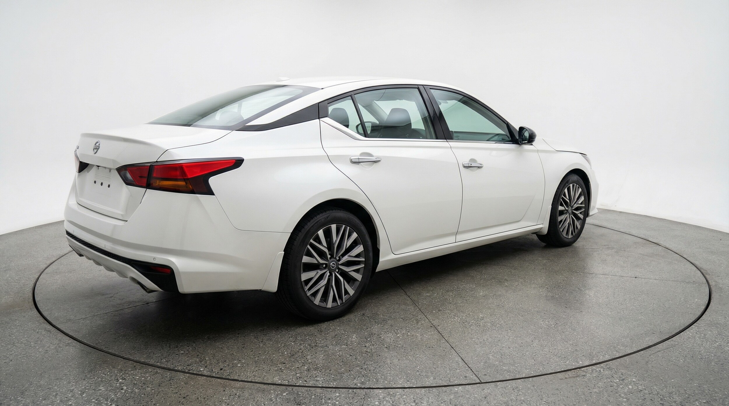 Thumbnail: 2025 Nissan Altima - 7