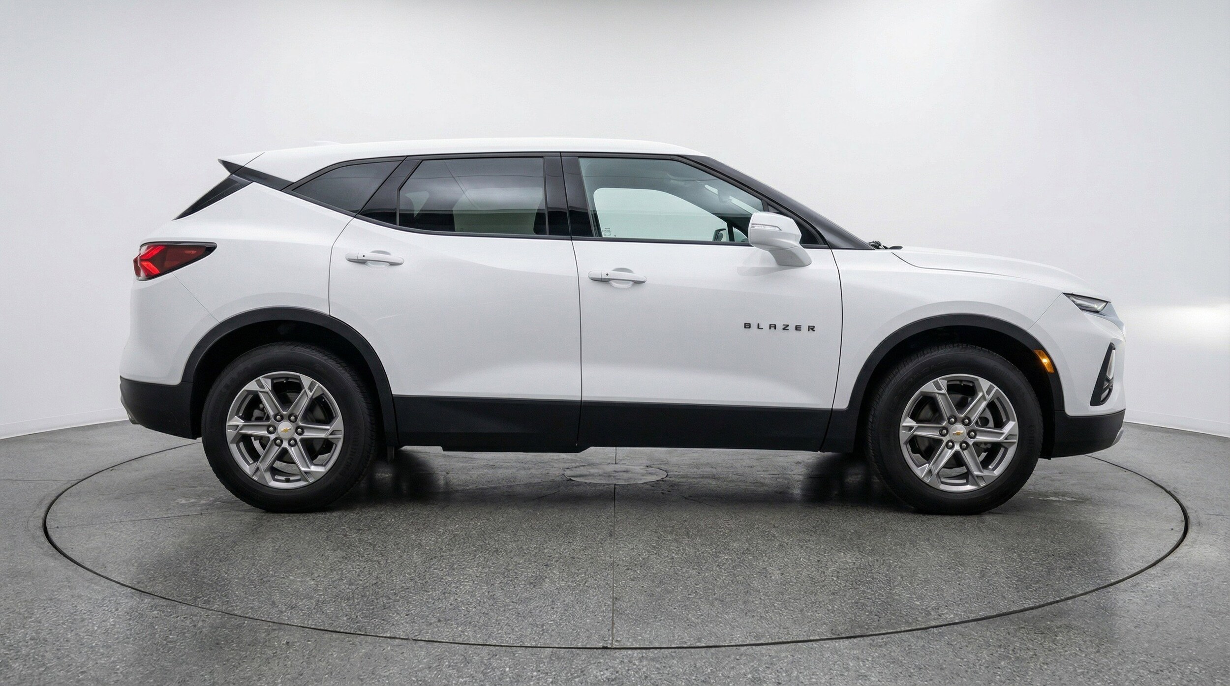 Thumbnail: 2025 Chevrolet Blazer - 11