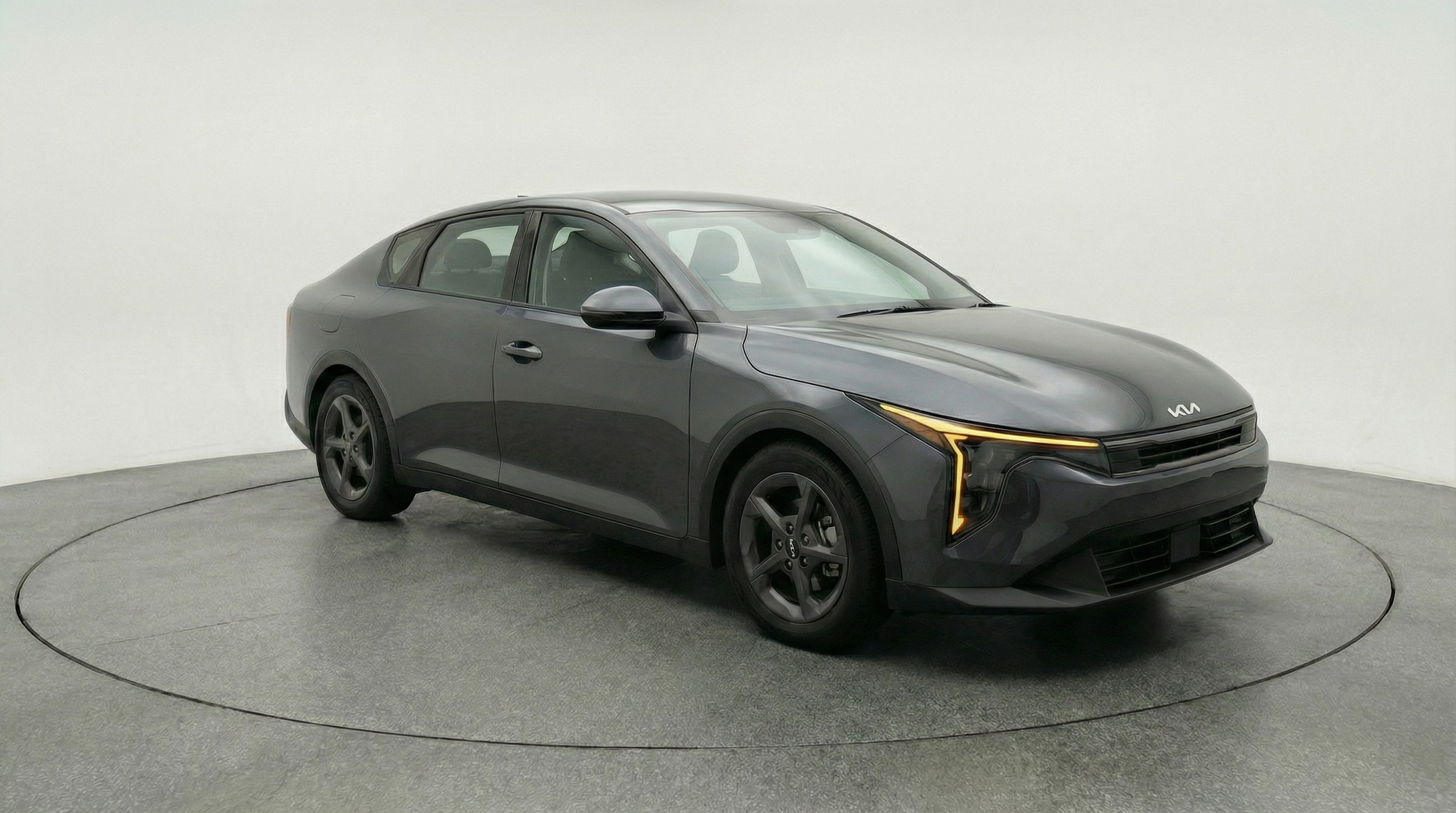 Thumbnail: 2025 Kia K4 - 1