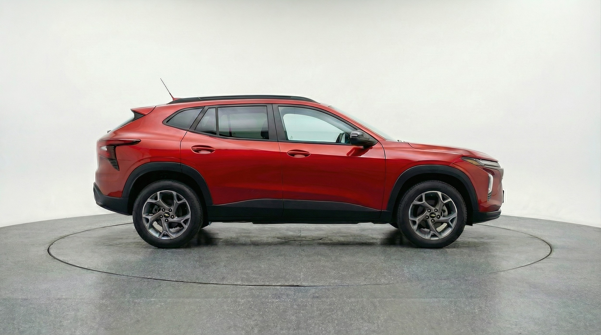 Thumbnail: 2025 Chevrolet Trax - 8