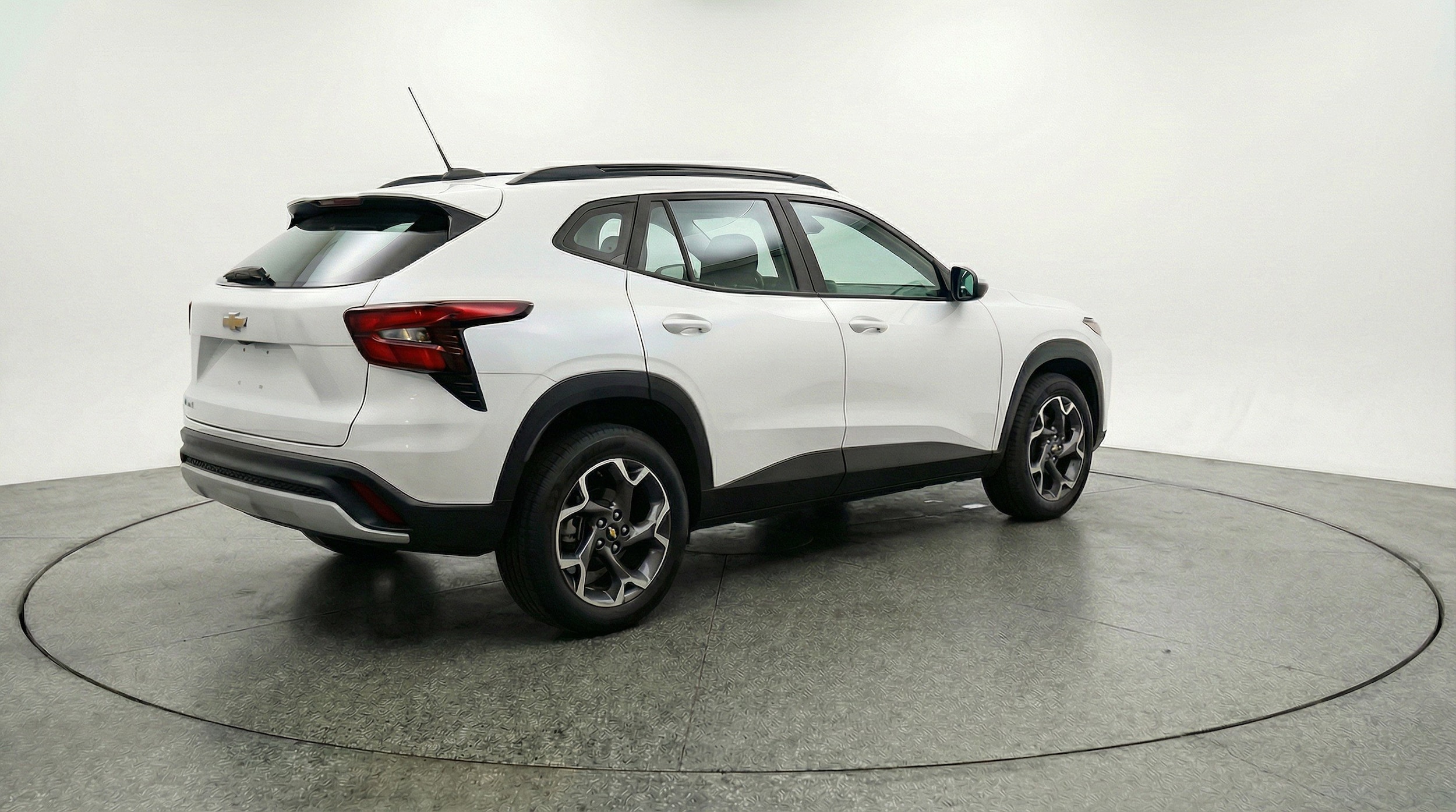 Thumbnail: 2025 Chevrolet Trax - 9