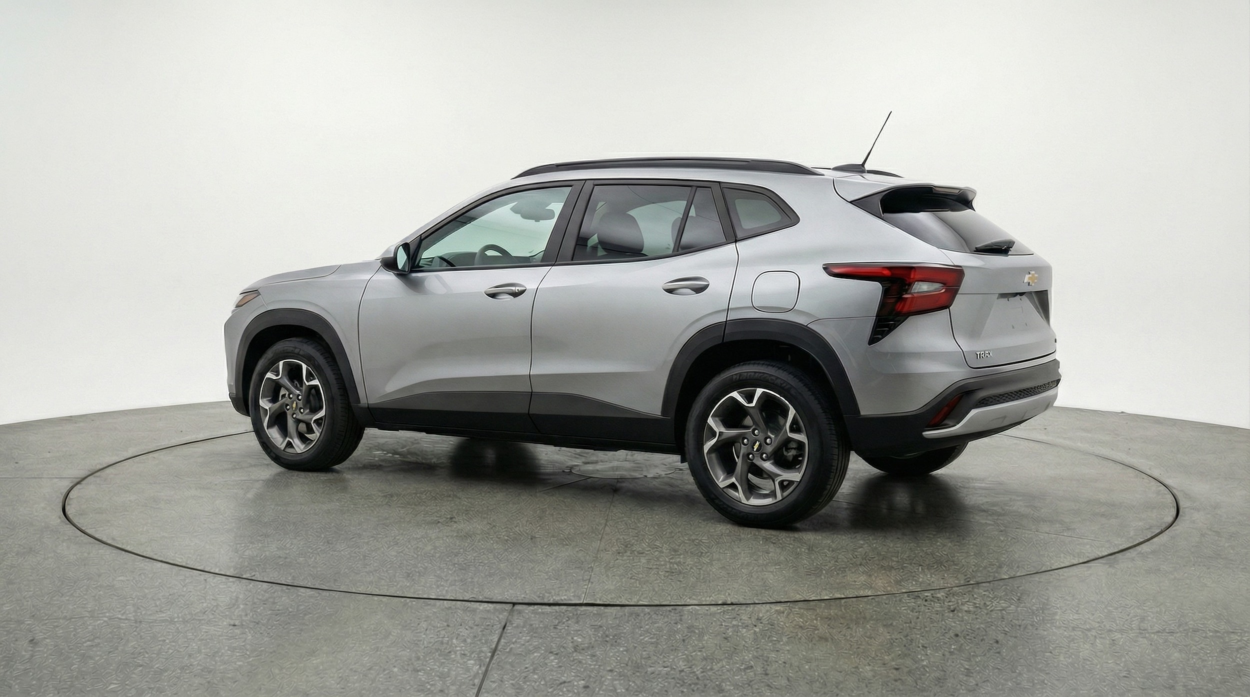 Thumbnail: 2025 Chevrolet Trax - 5