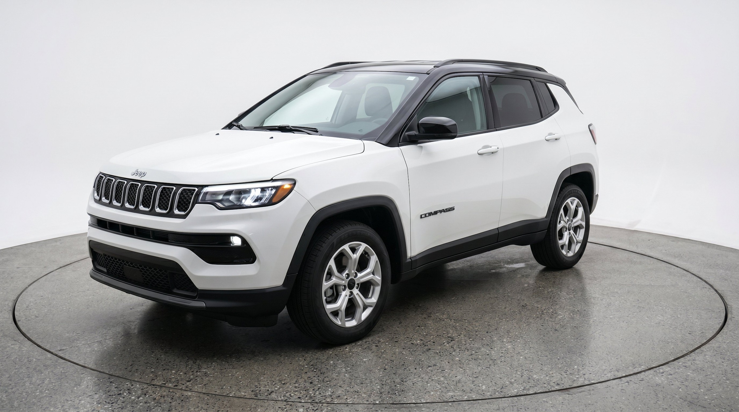 Thumbnail: 2025 Jeep Compass - 3