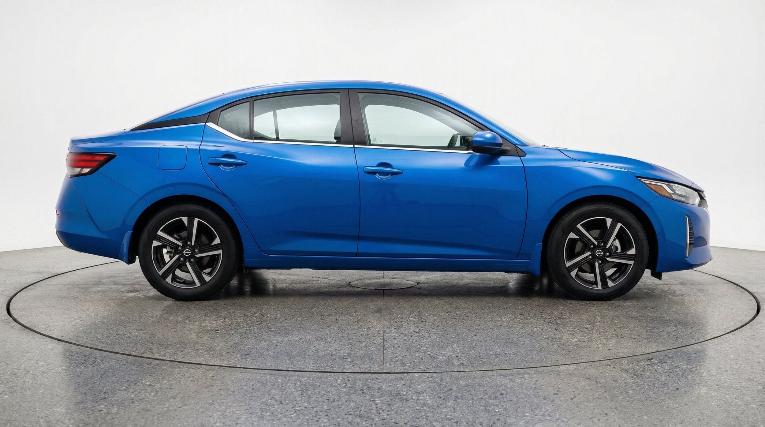 Thumbnail: 2025 Nissan Sentra - 11