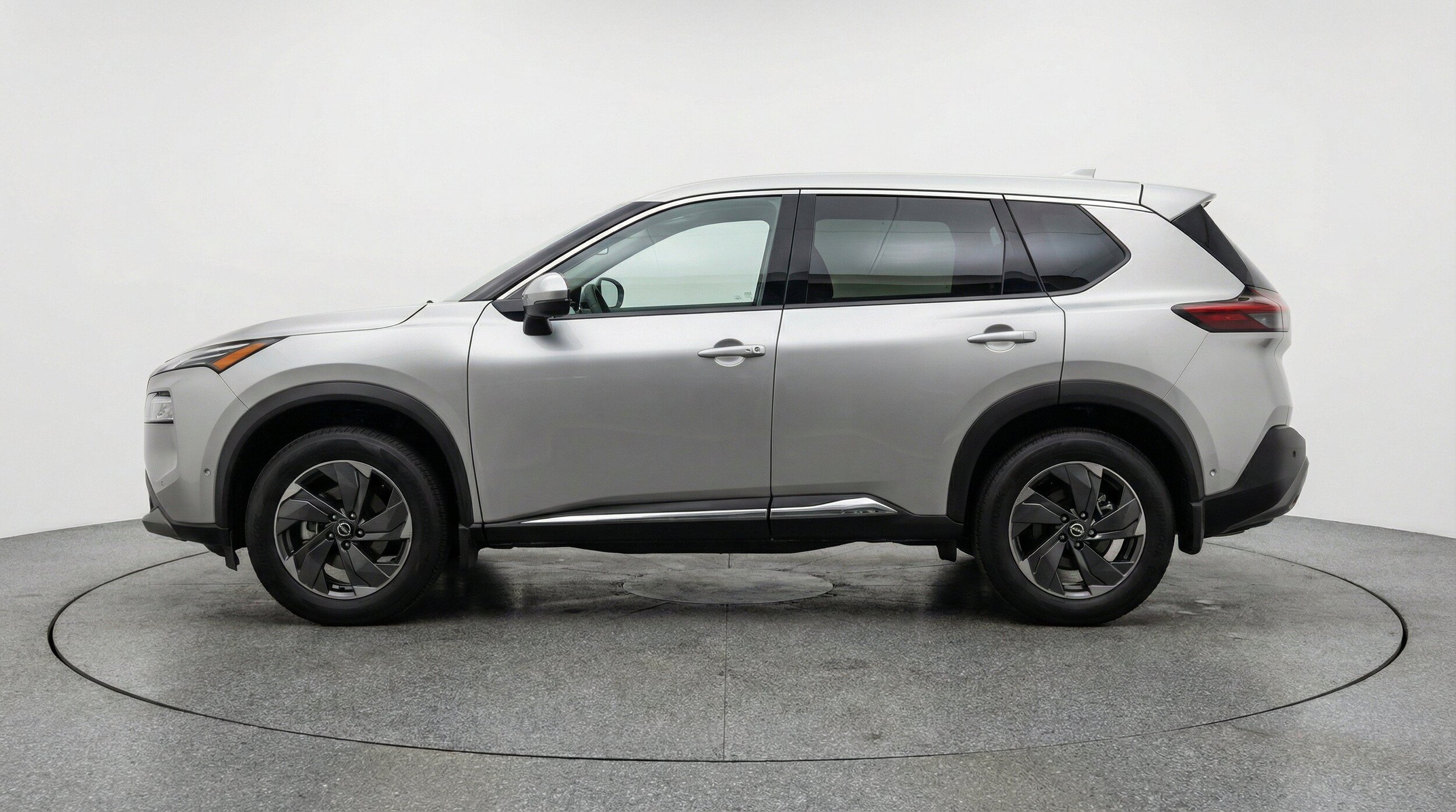 Thumbnail: 2025 Nissan Rogue - 5
