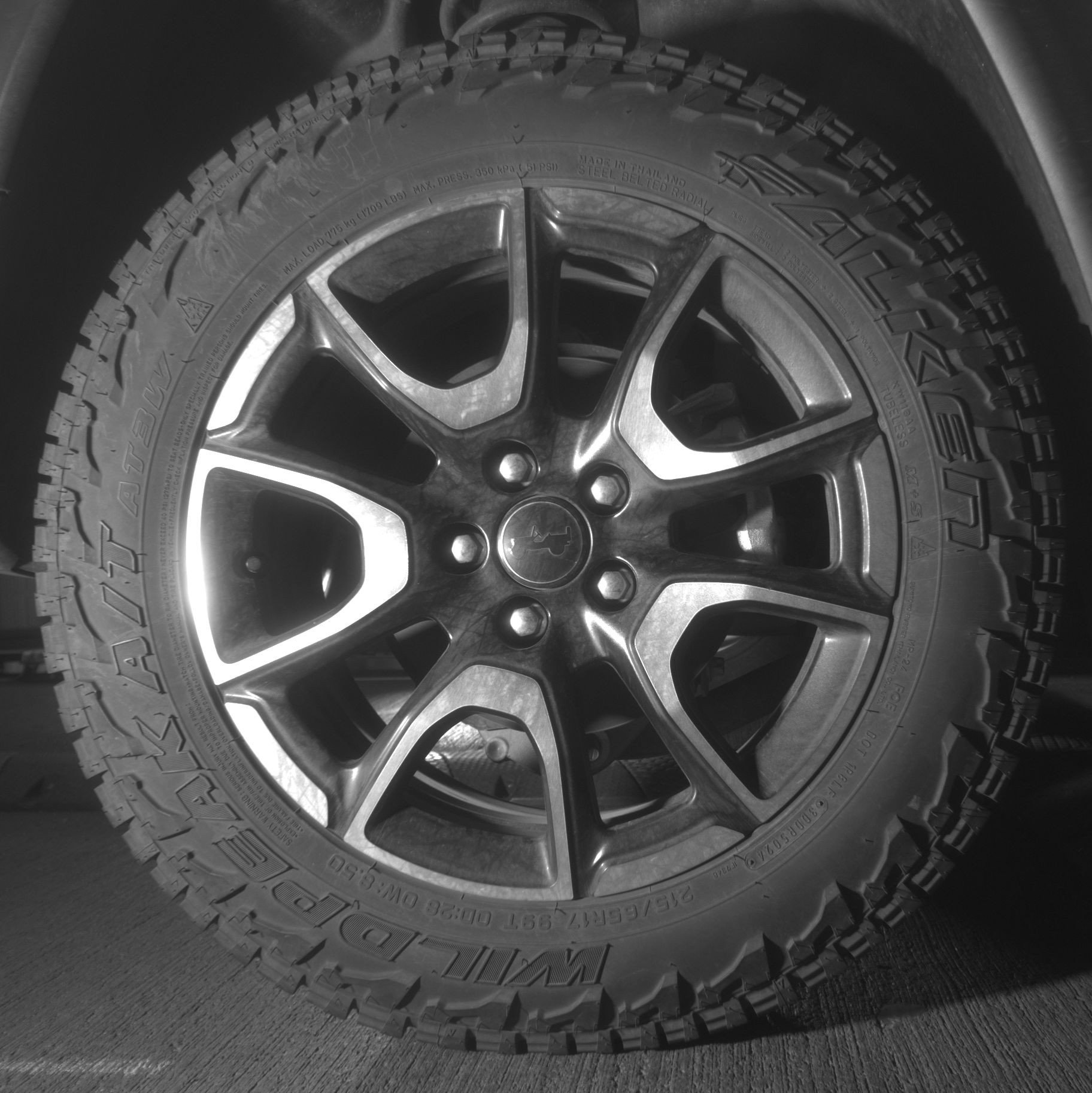 Thumbnail: 2025 Jeep Compass - 15