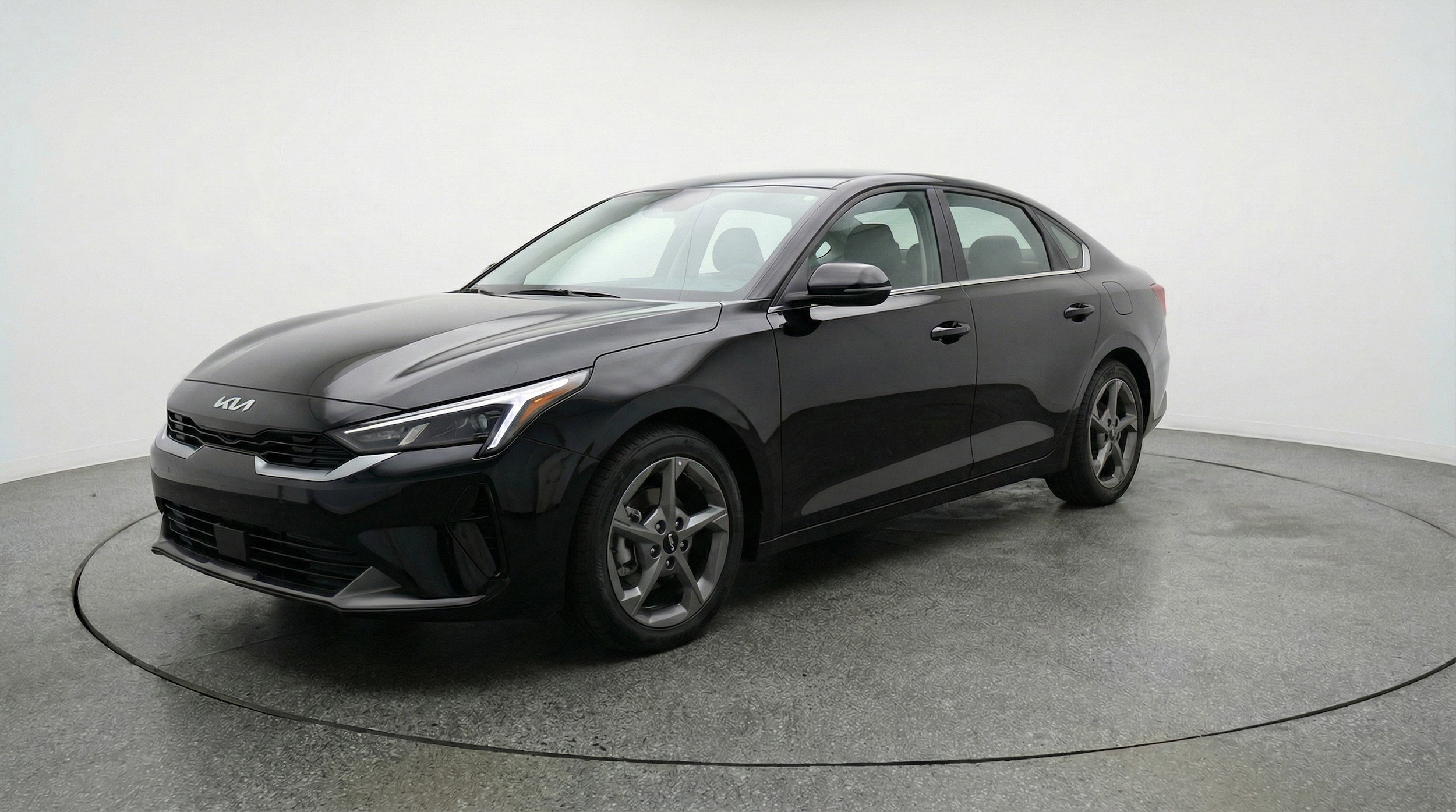 Thumbnail: 2025 Kia K4 - 3