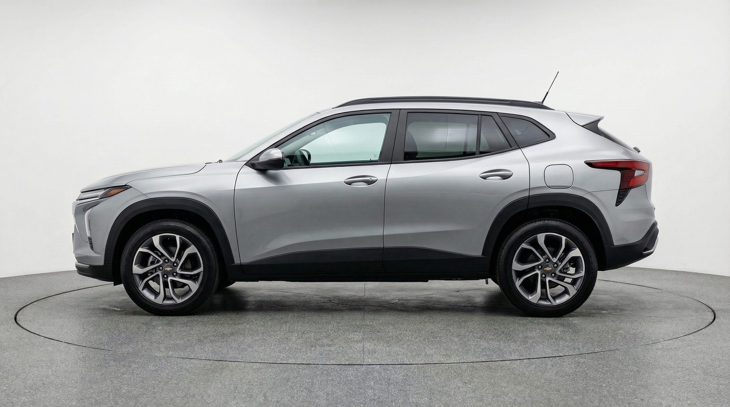 Thumbnail: 2025 Chevrolet Trax - 4