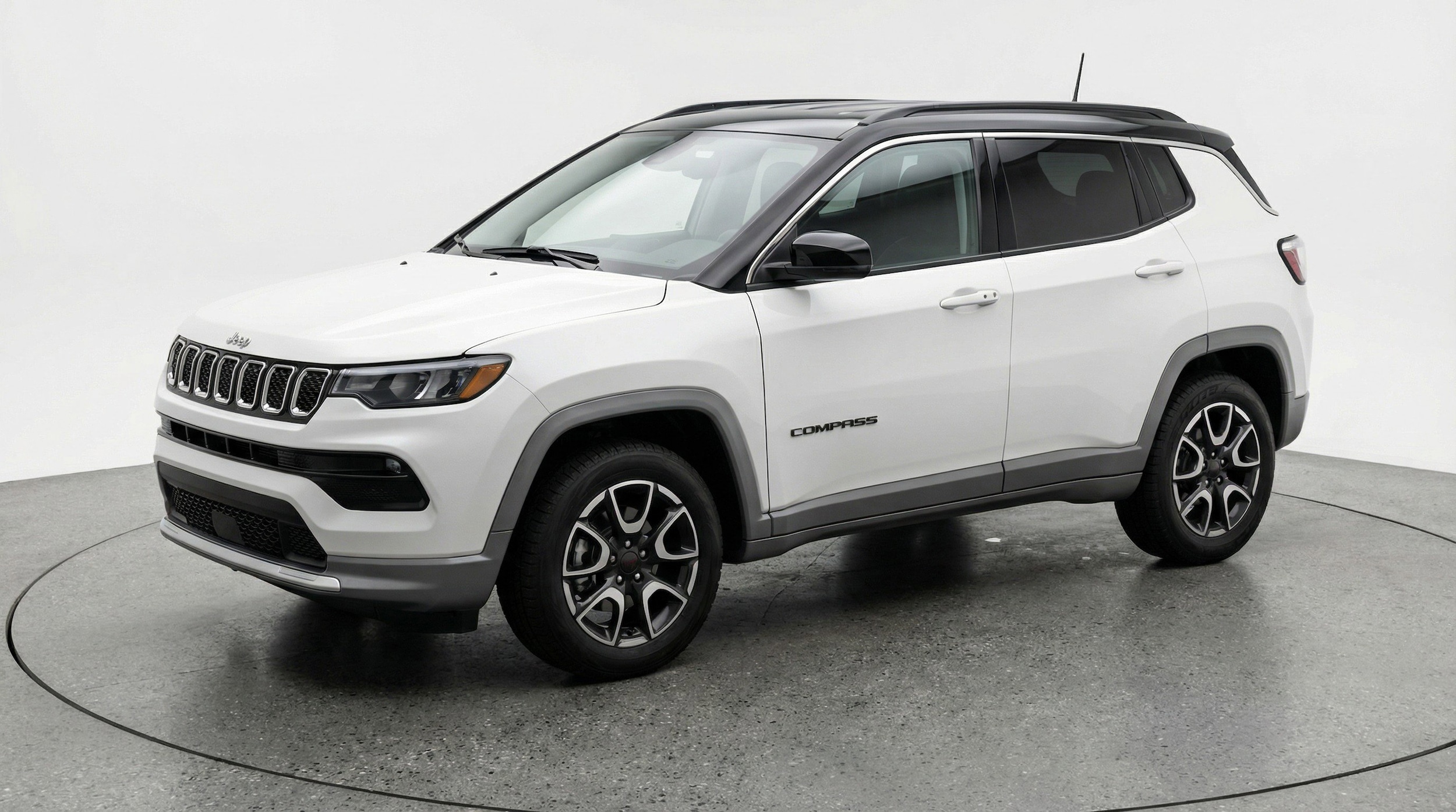 Thumbnail: 2025 Jeep Compass - 3
