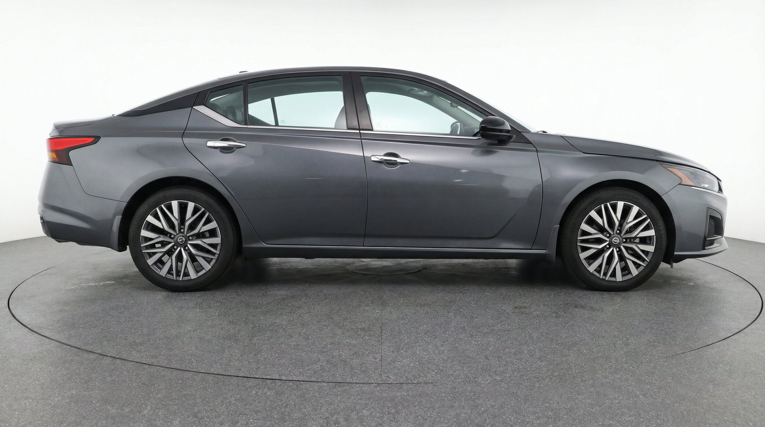 Thumbnail: 2025 Nissan Altima - 11
