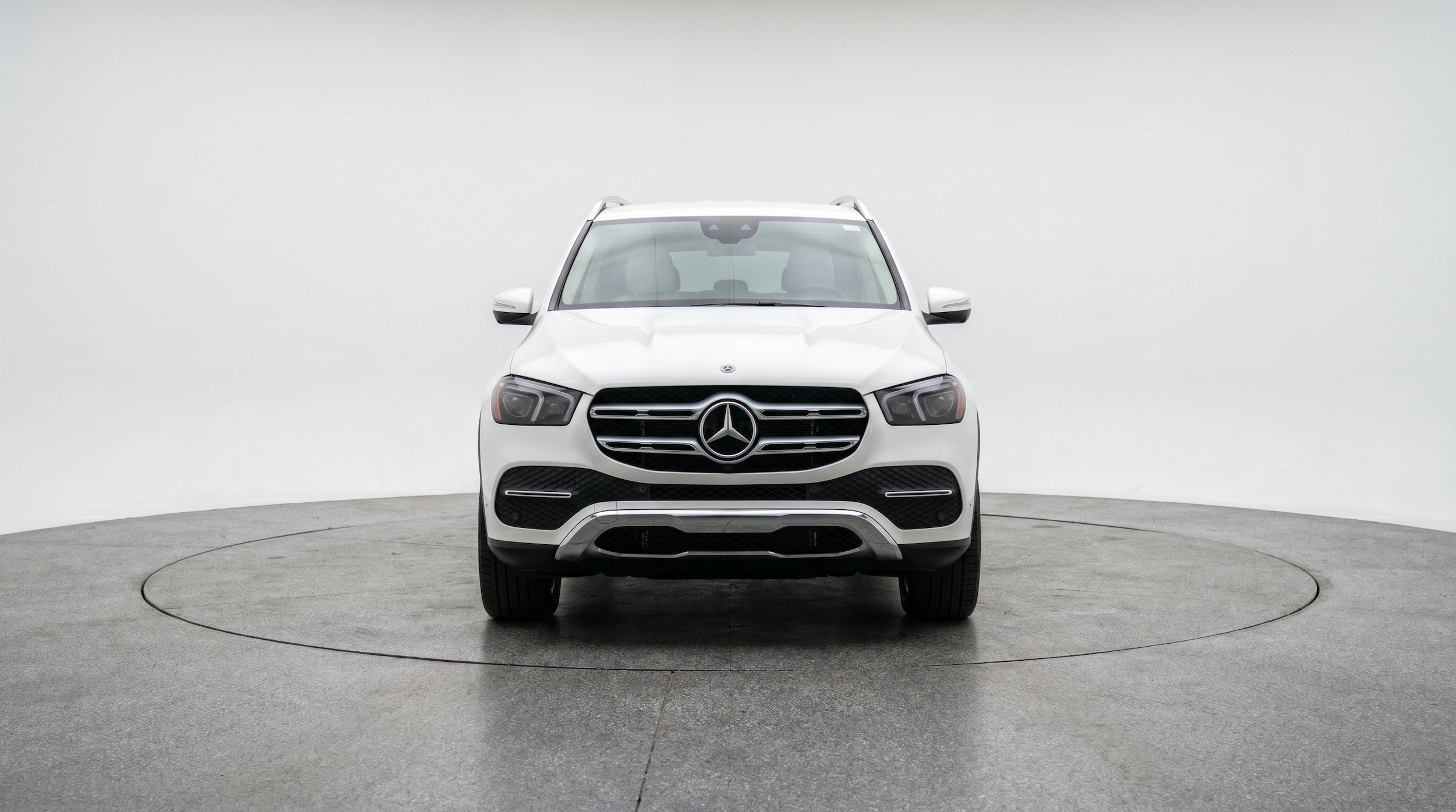 Thumbnail: 2026 Mercedes-Benz GLE - 2