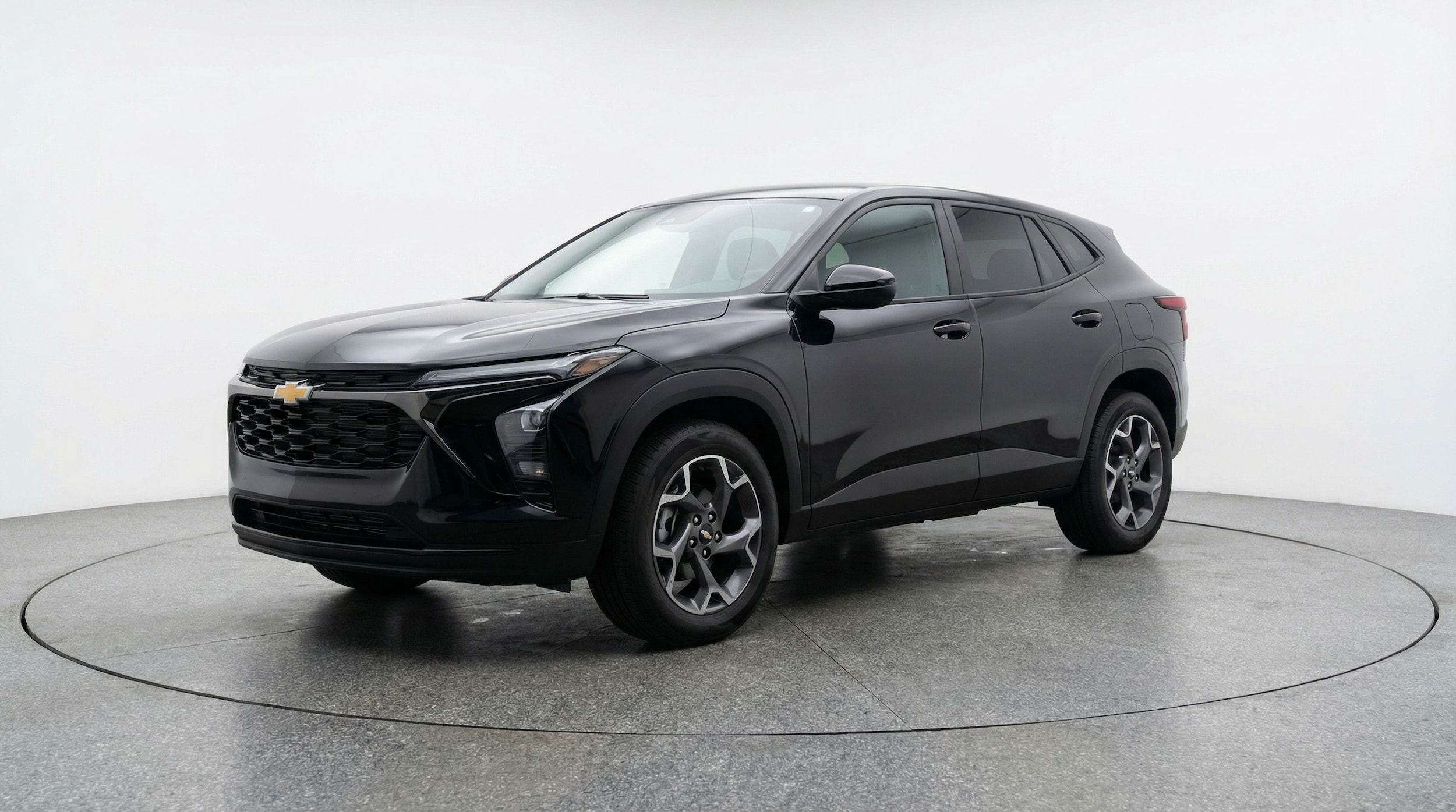 Thumbnail: 2025 Chevrolet Trax - 3