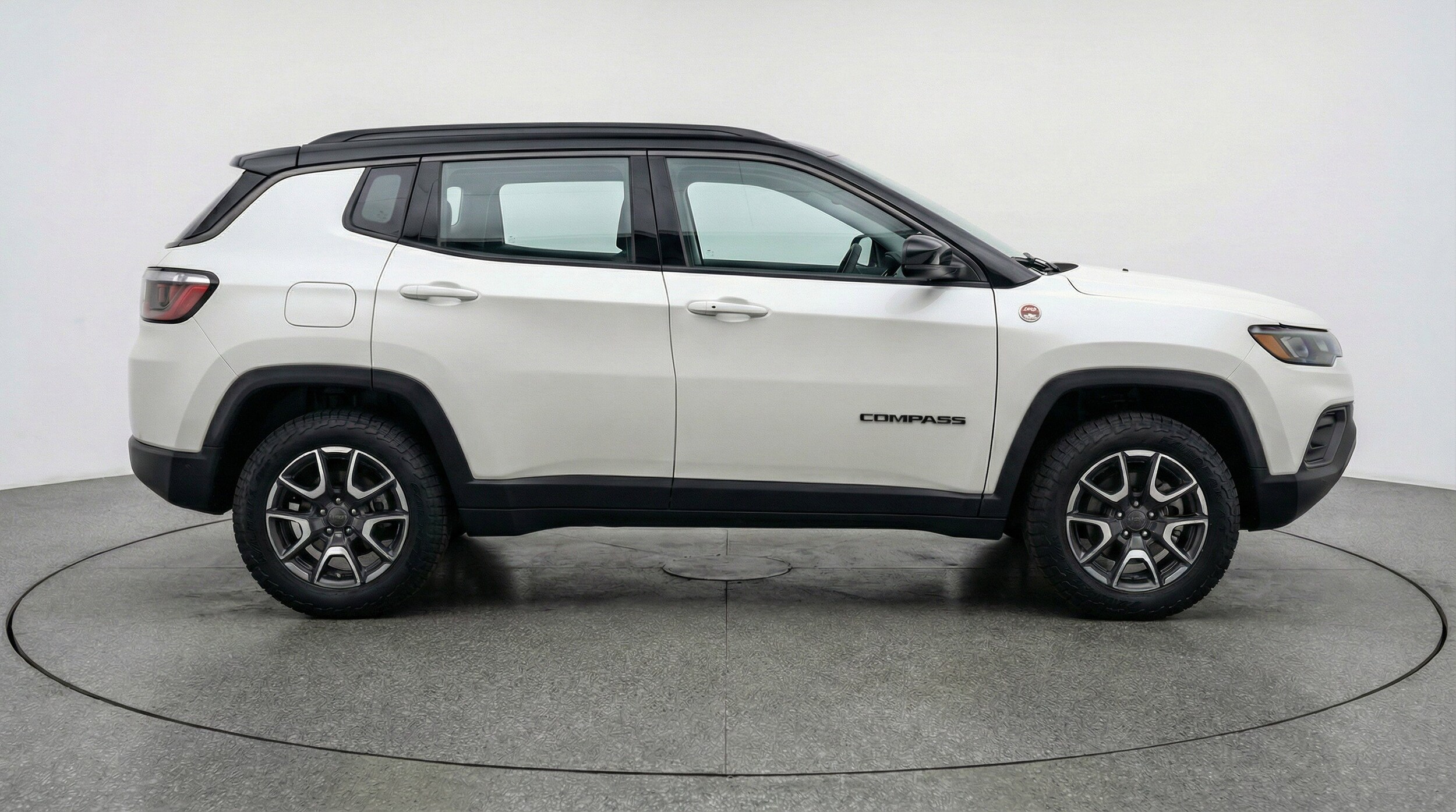 Thumbnail: 2025 Jeep Compass - 11