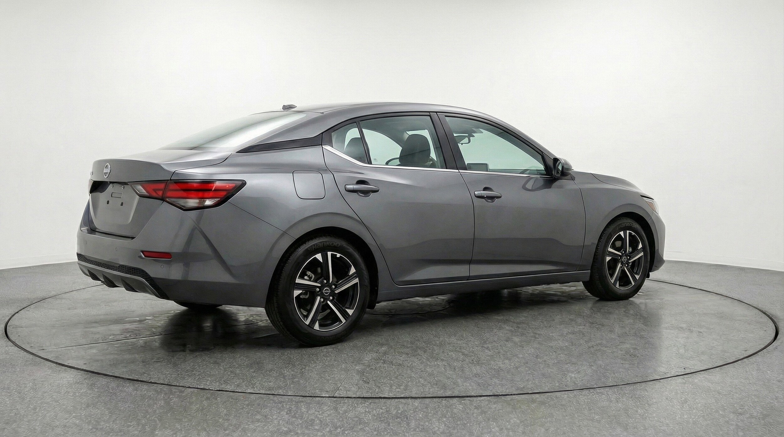 Thumbnail: 2025 Nissan Sentra - 9