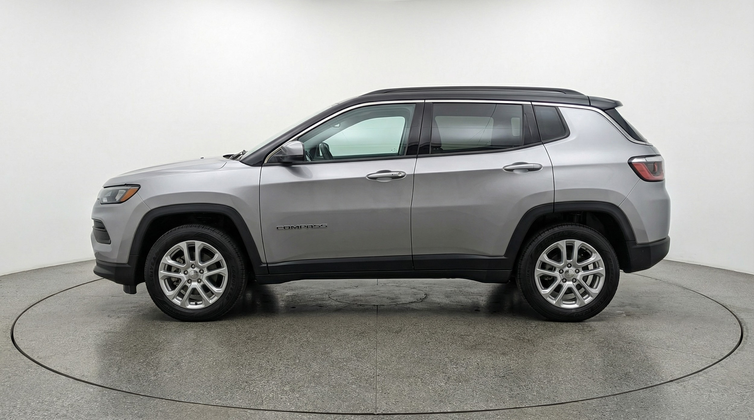 Thumbnail: 2025 Jeep Compass - 4