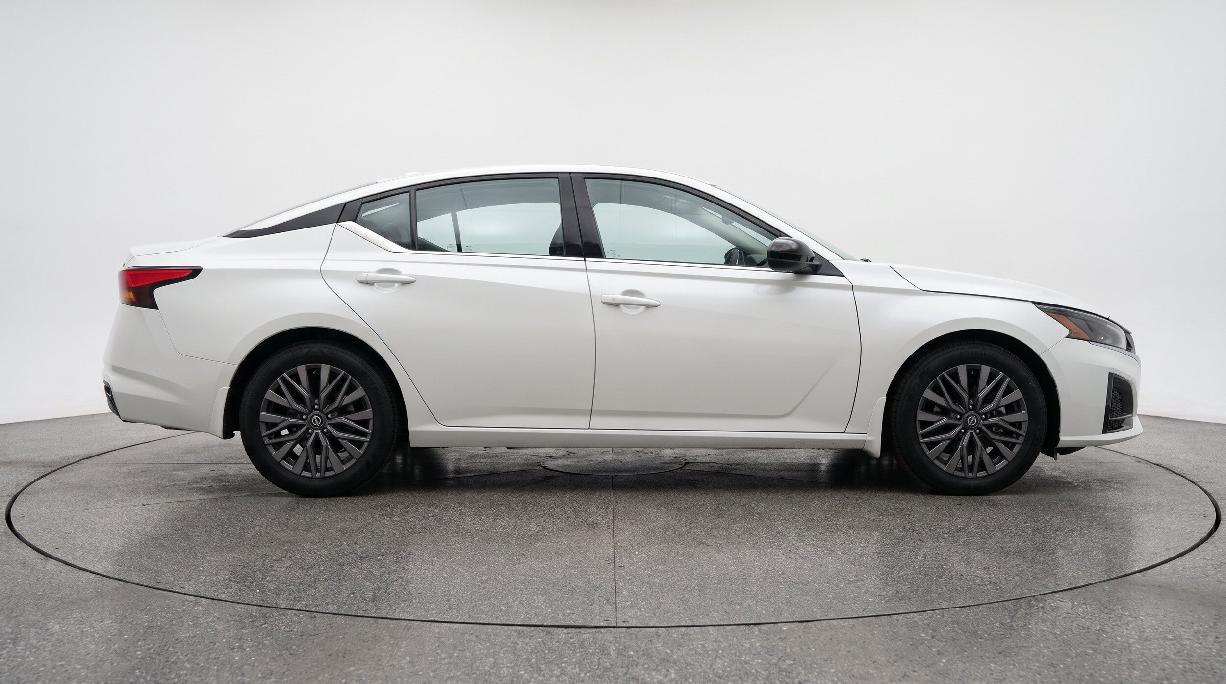 Thumbnail: 2026 Nissan Altima - 10
