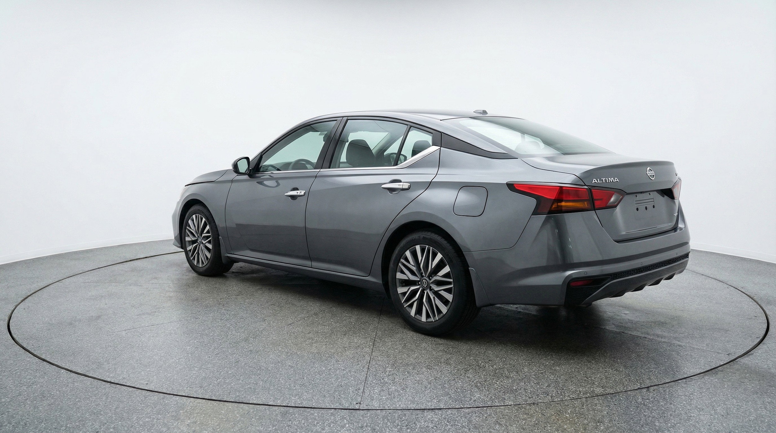 Thumbnail: 2025 Nissan Altima - 6