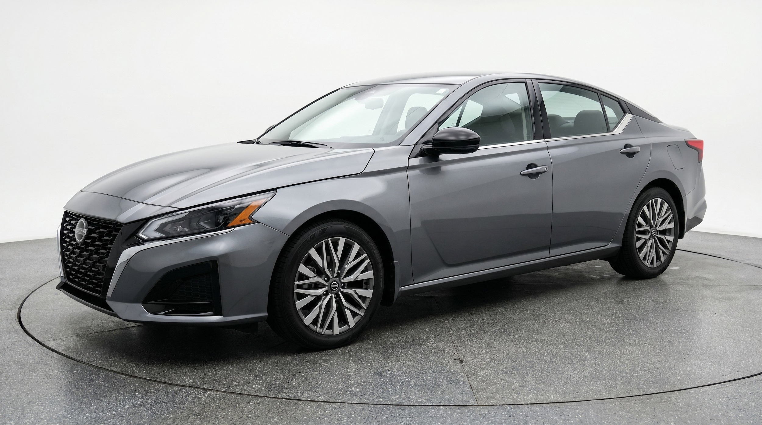 Thumbnail: 2025 Nissan Altima - 3