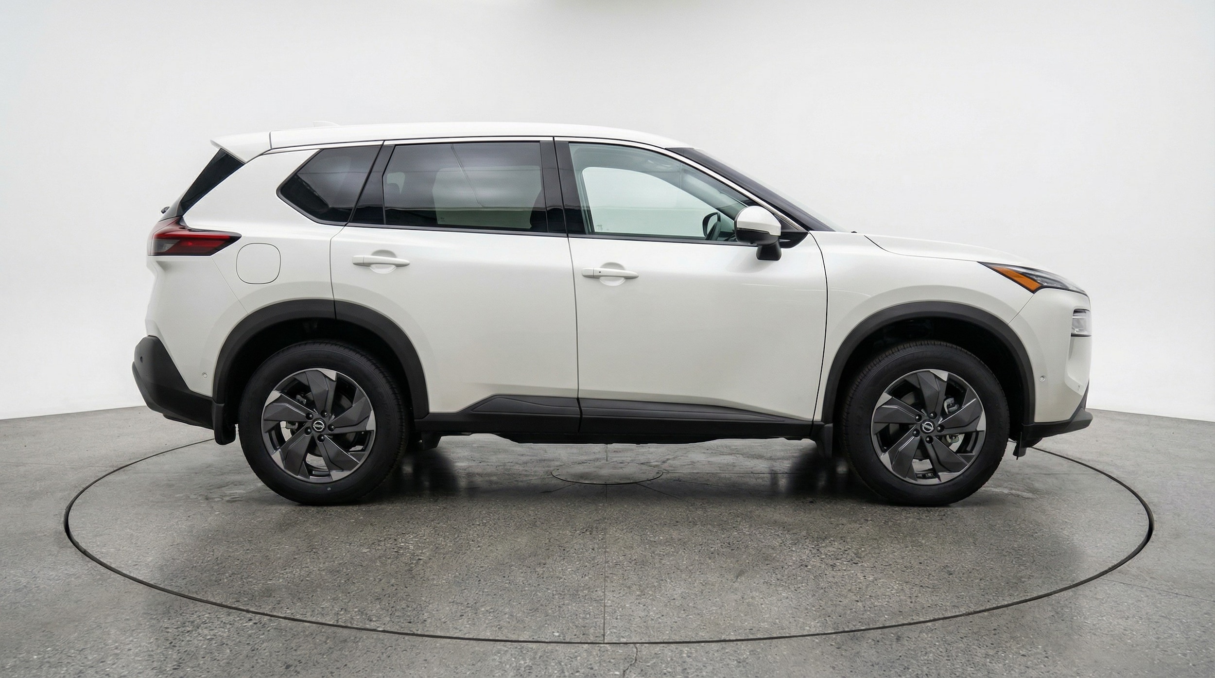 Thumbnail: 2025 Nissan Rogue - 8