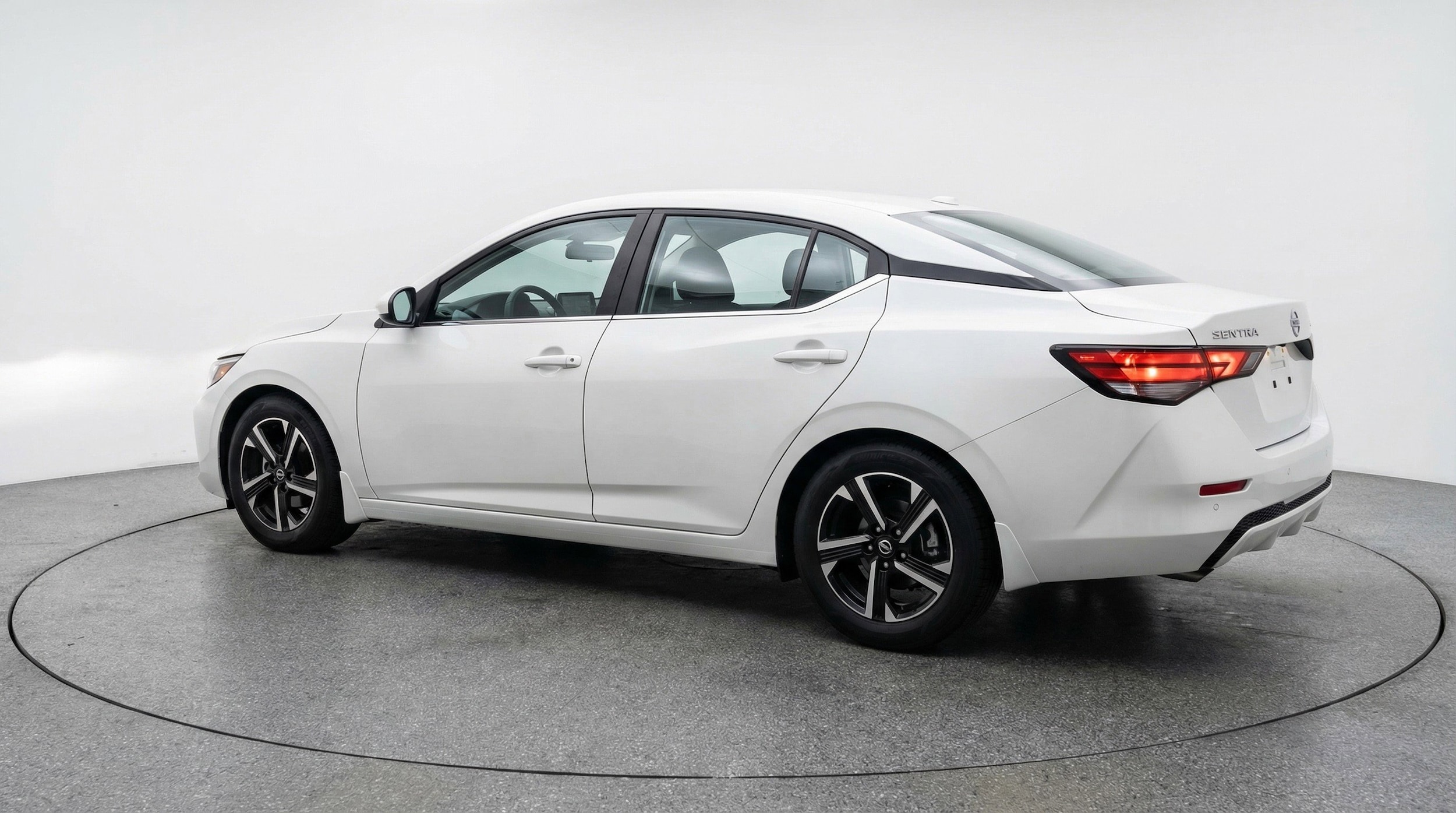 Thumbnail: 2025 Nissan Sentra - 6