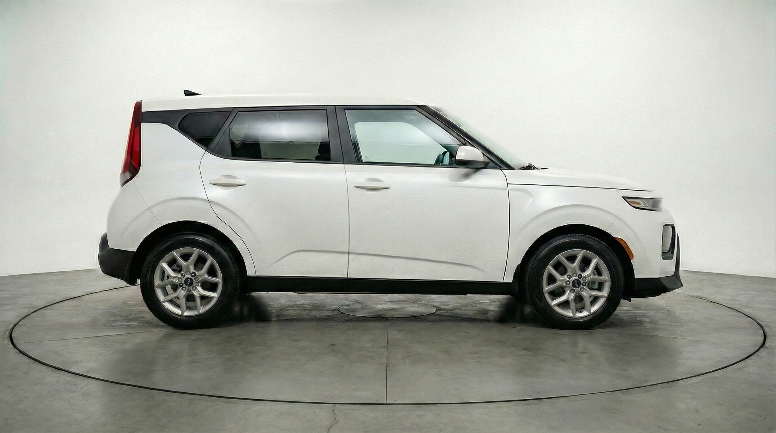 Thumbnail: 2025 Kia Soul - 8