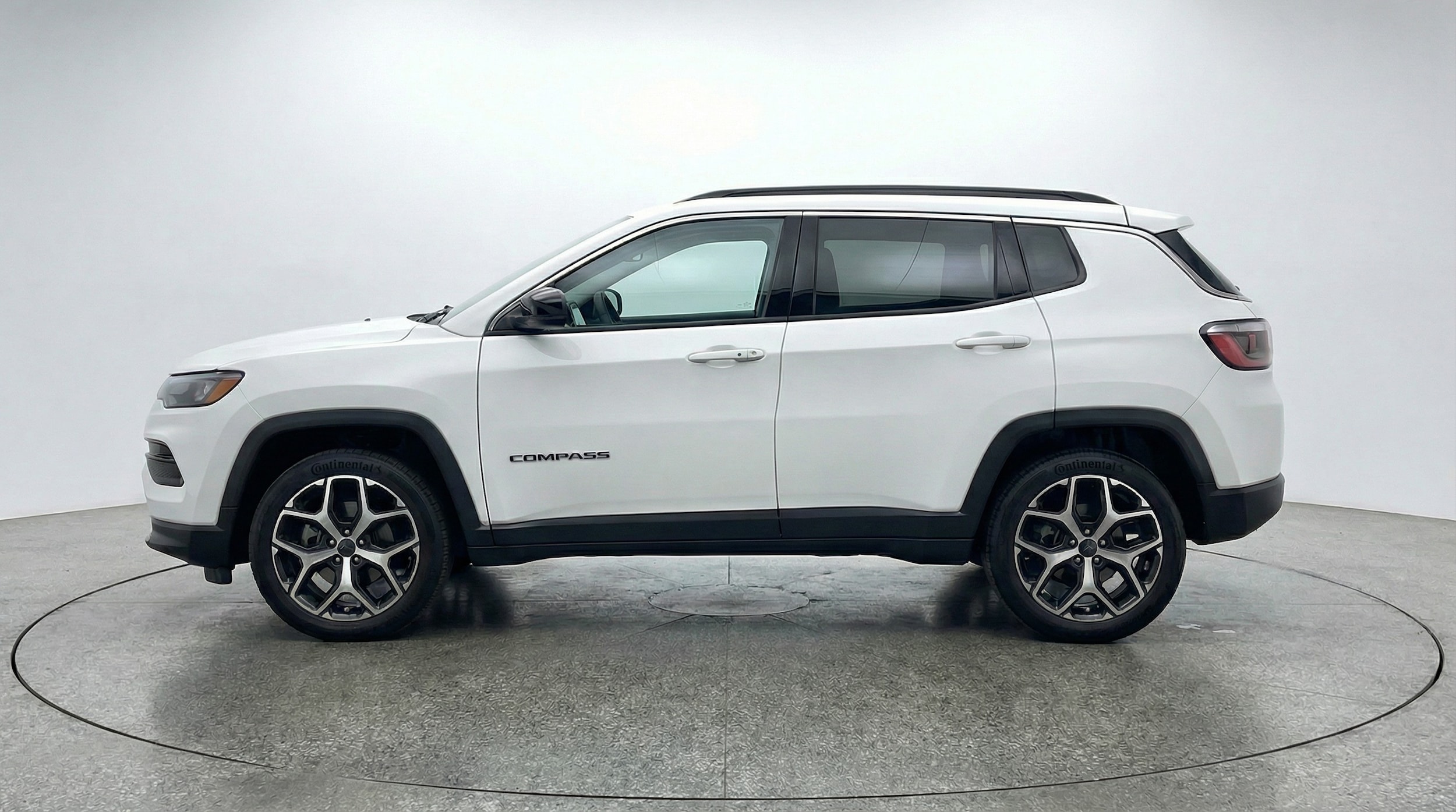 Thumbnail: 2025 Jeep Compass - 4