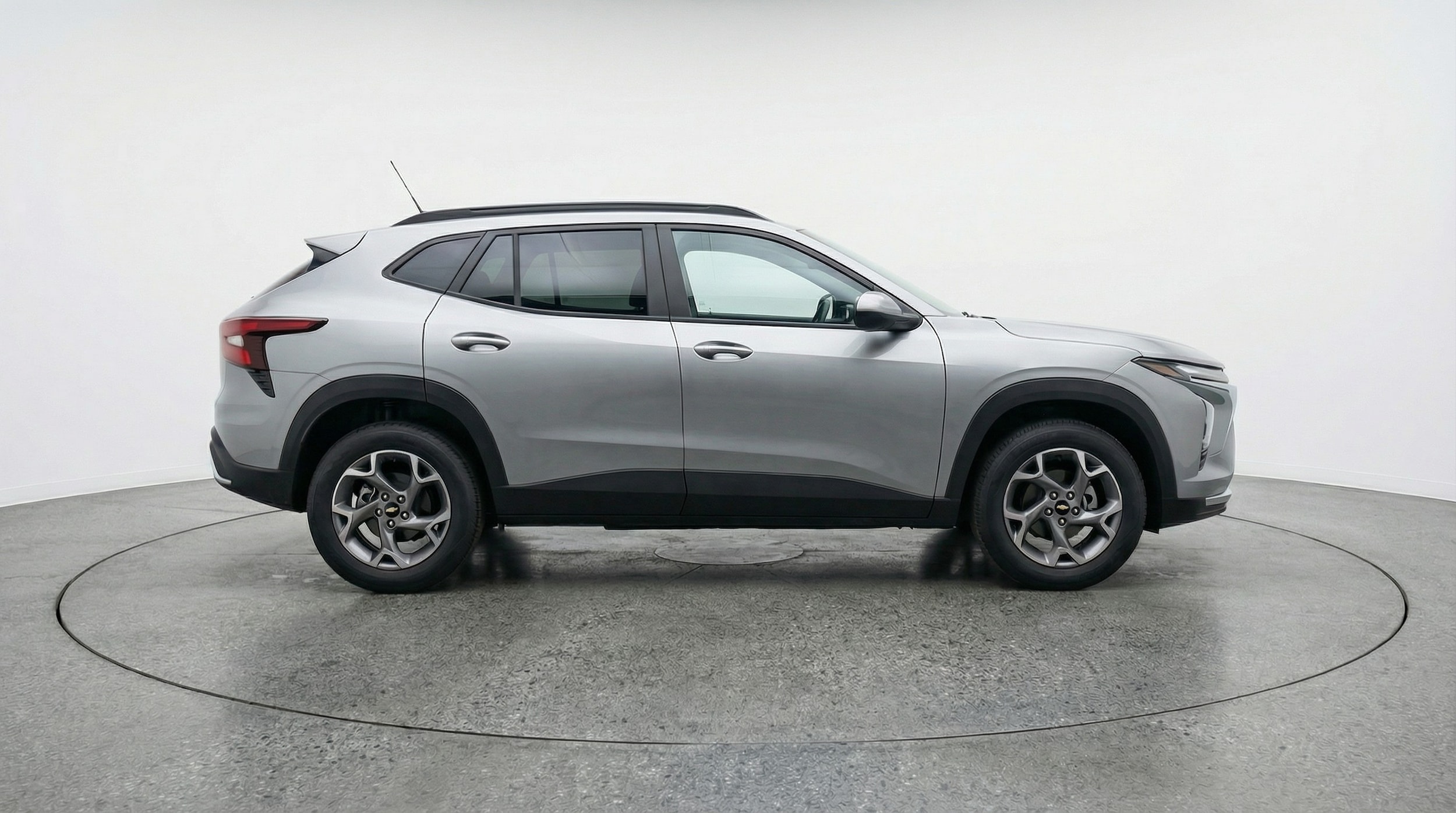 Thumbnail: 2025 Chevrolet Trax - 8