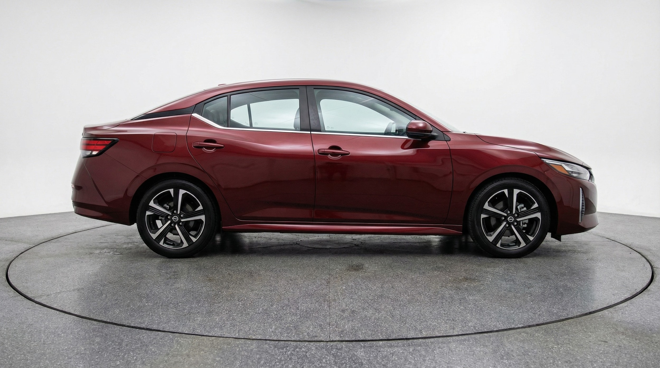 Thumbnail: 2025 Nissan Sentra - 8