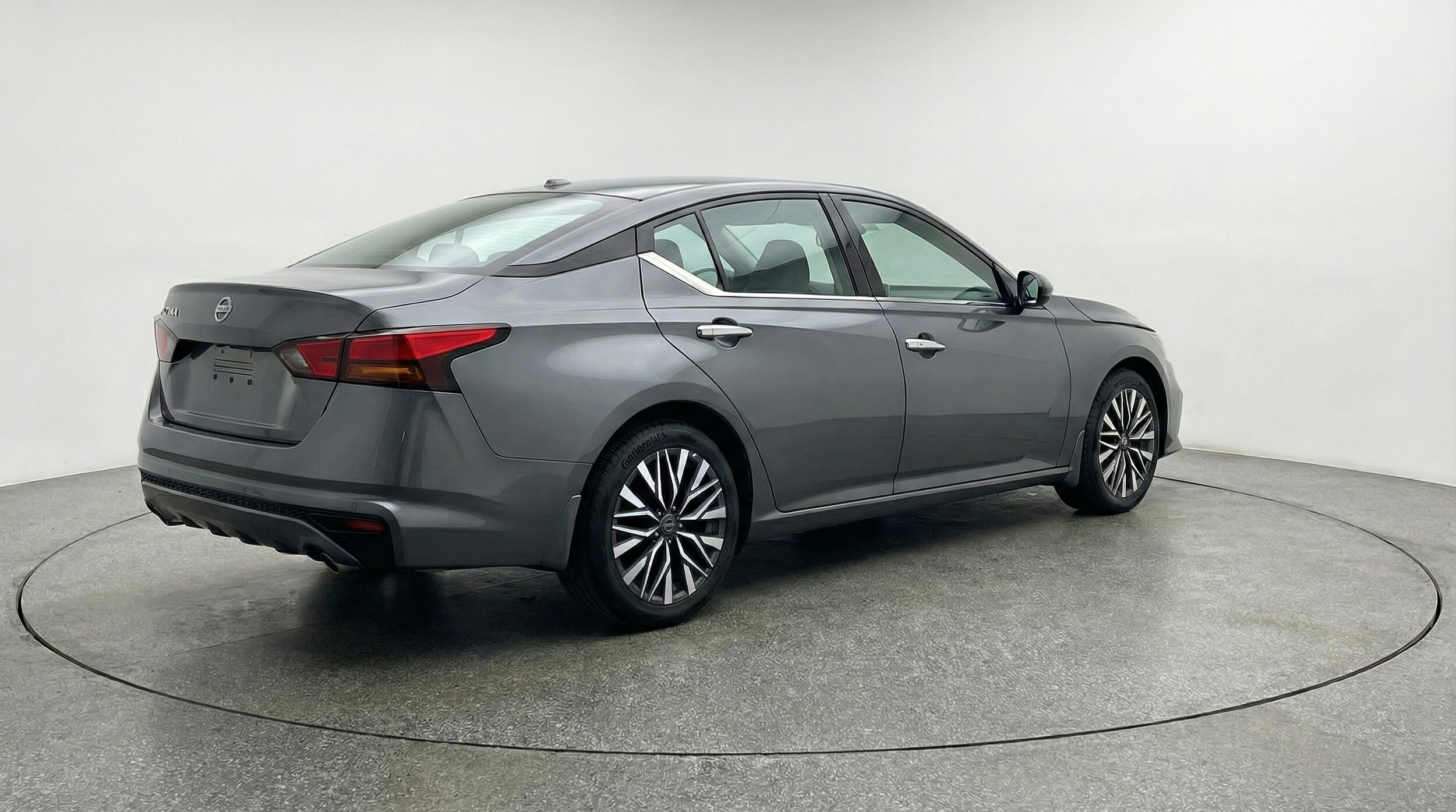 Thumbnail: 2025 Nissan Altima - 5