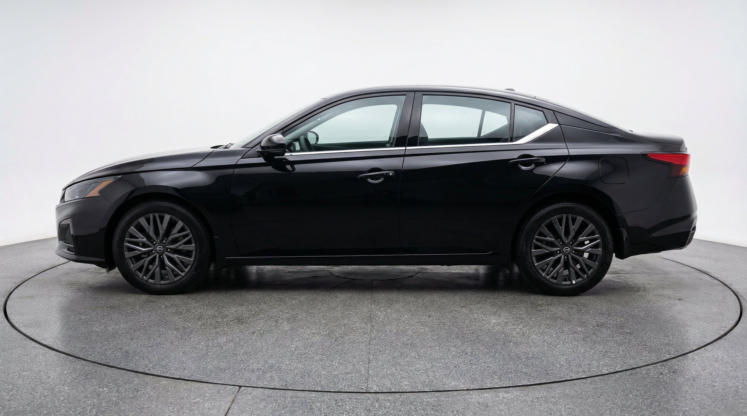 Thumbnail: 2026 Nissan Altima - 5