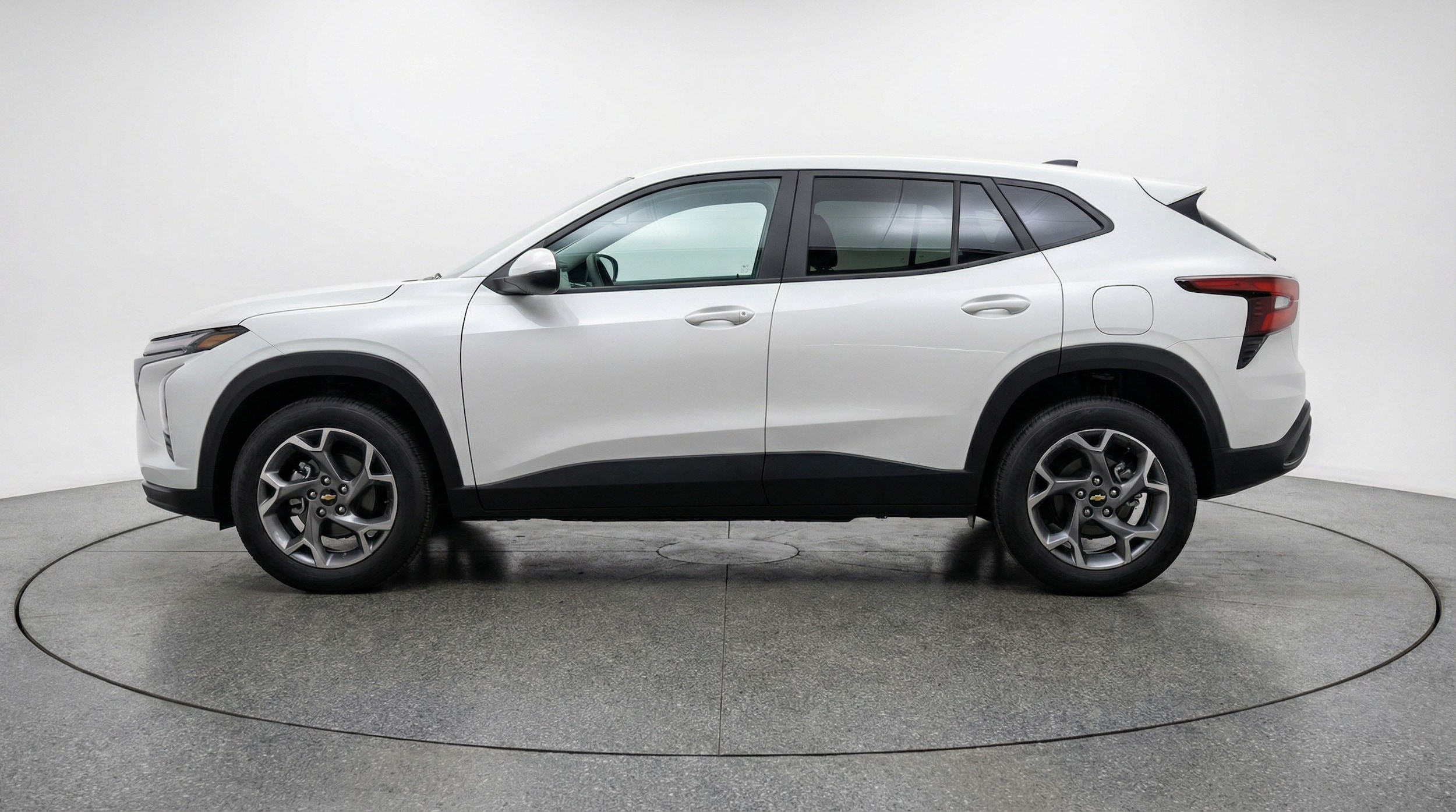 Thumbnail: 2025 Chevrolet Trax - 4